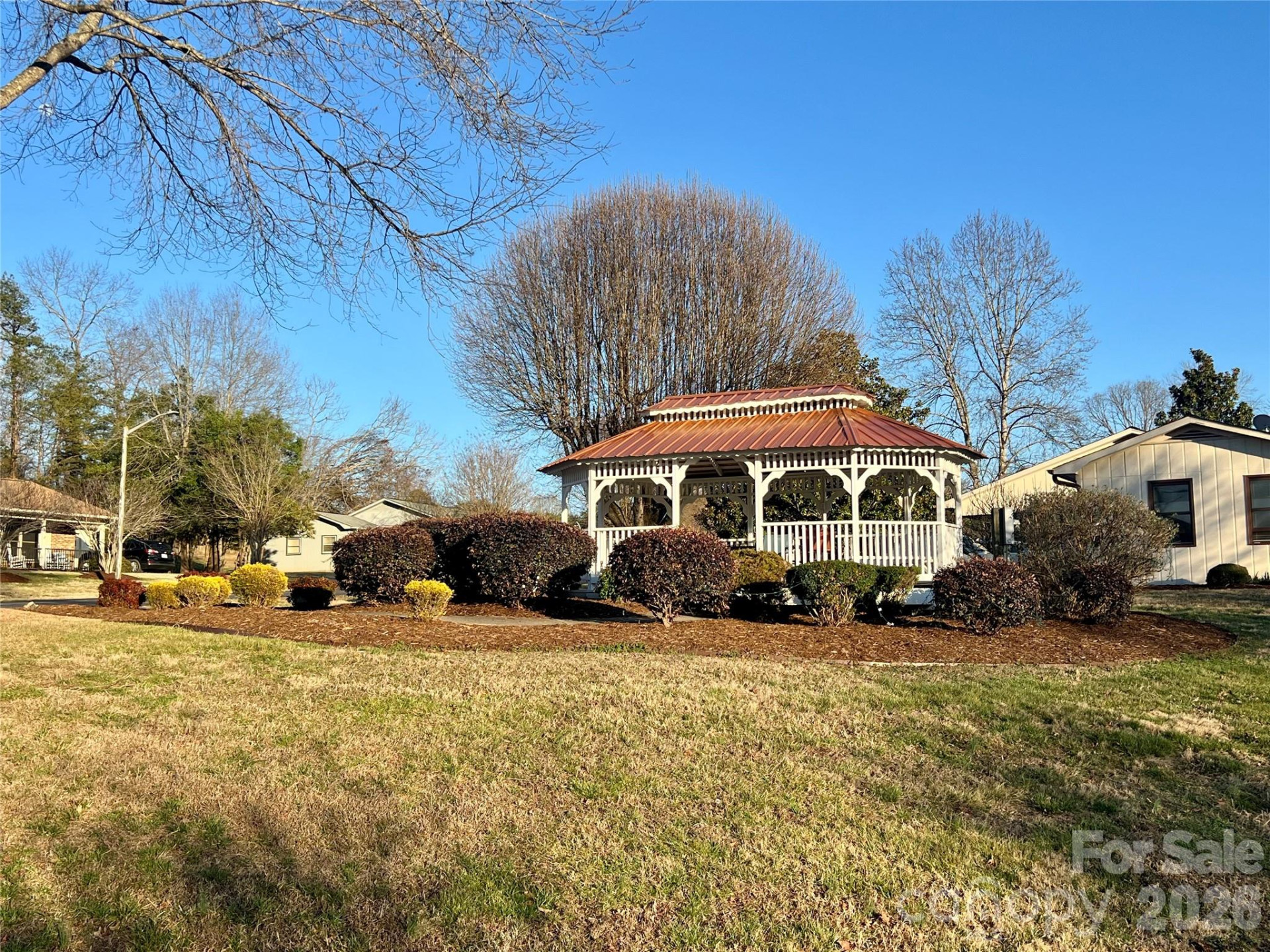 250 Eastwood Village Drive - Photo 27