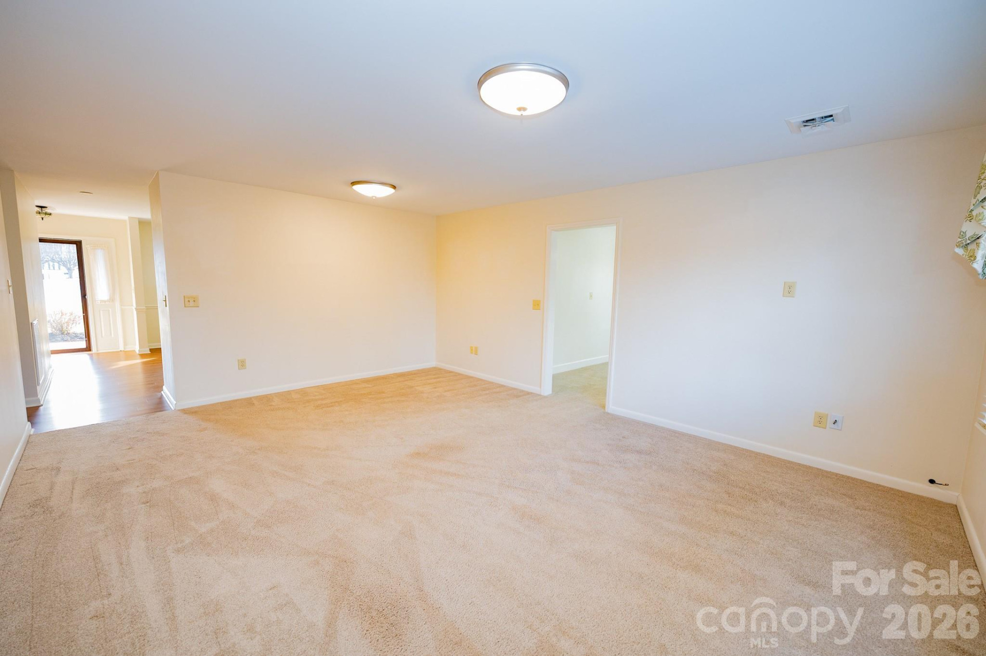 250 Eastwood Village Drive - Photo 7