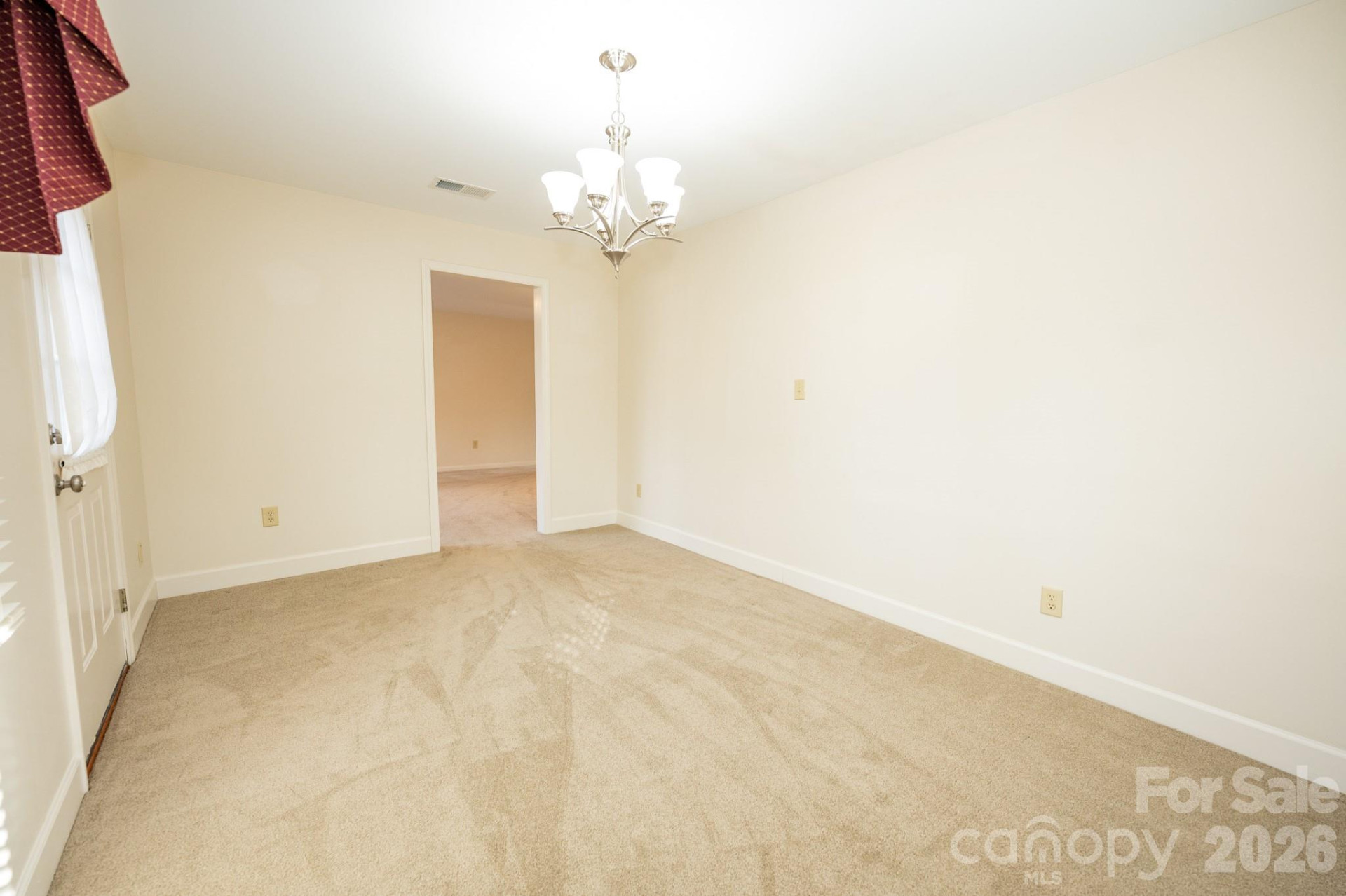 250 Eastwood Village Drive - Photo 9