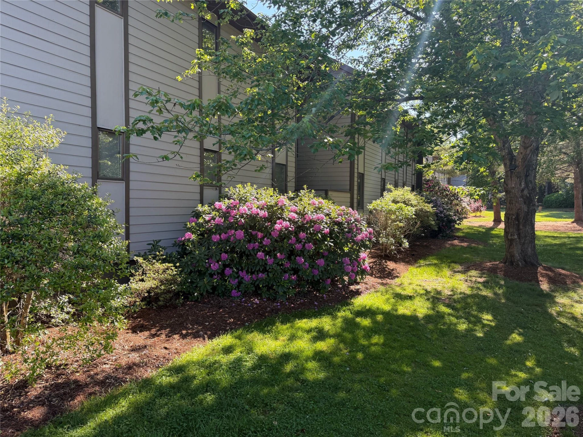 201 Racquet Club Road #15 - Photo 2