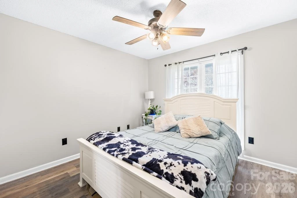 105 Laura Court - Photo 23