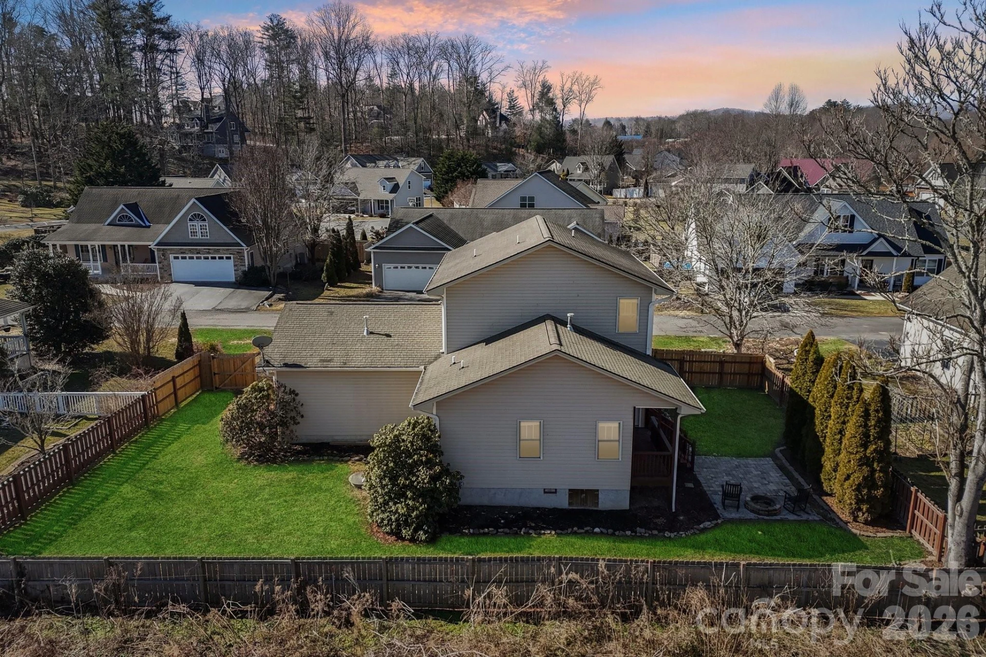 174 Springfield Meadow Drive - Photo 2