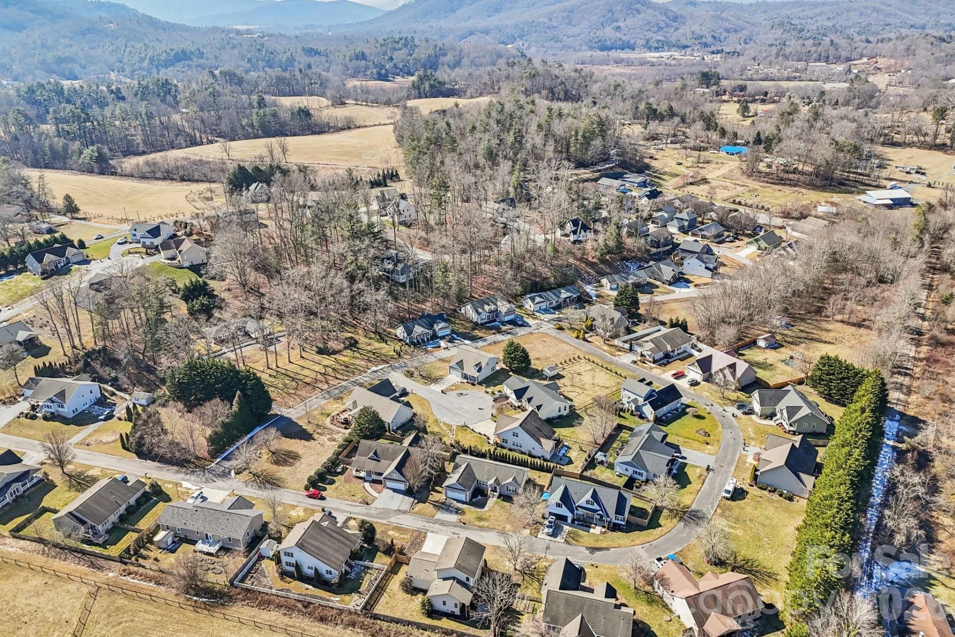 174 Springfield Meadow Drive - Photo 41