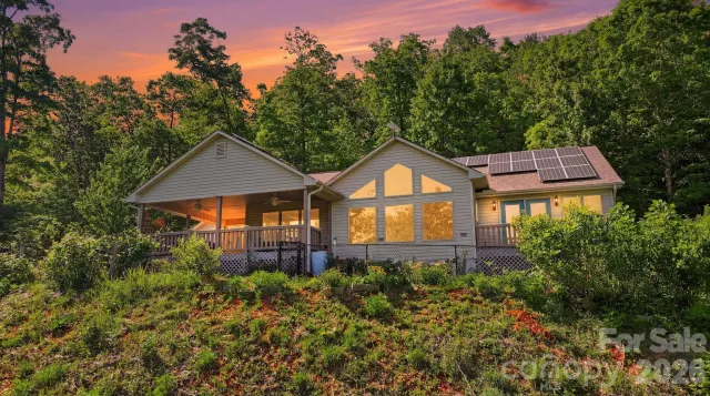 790 Moonlight Trail