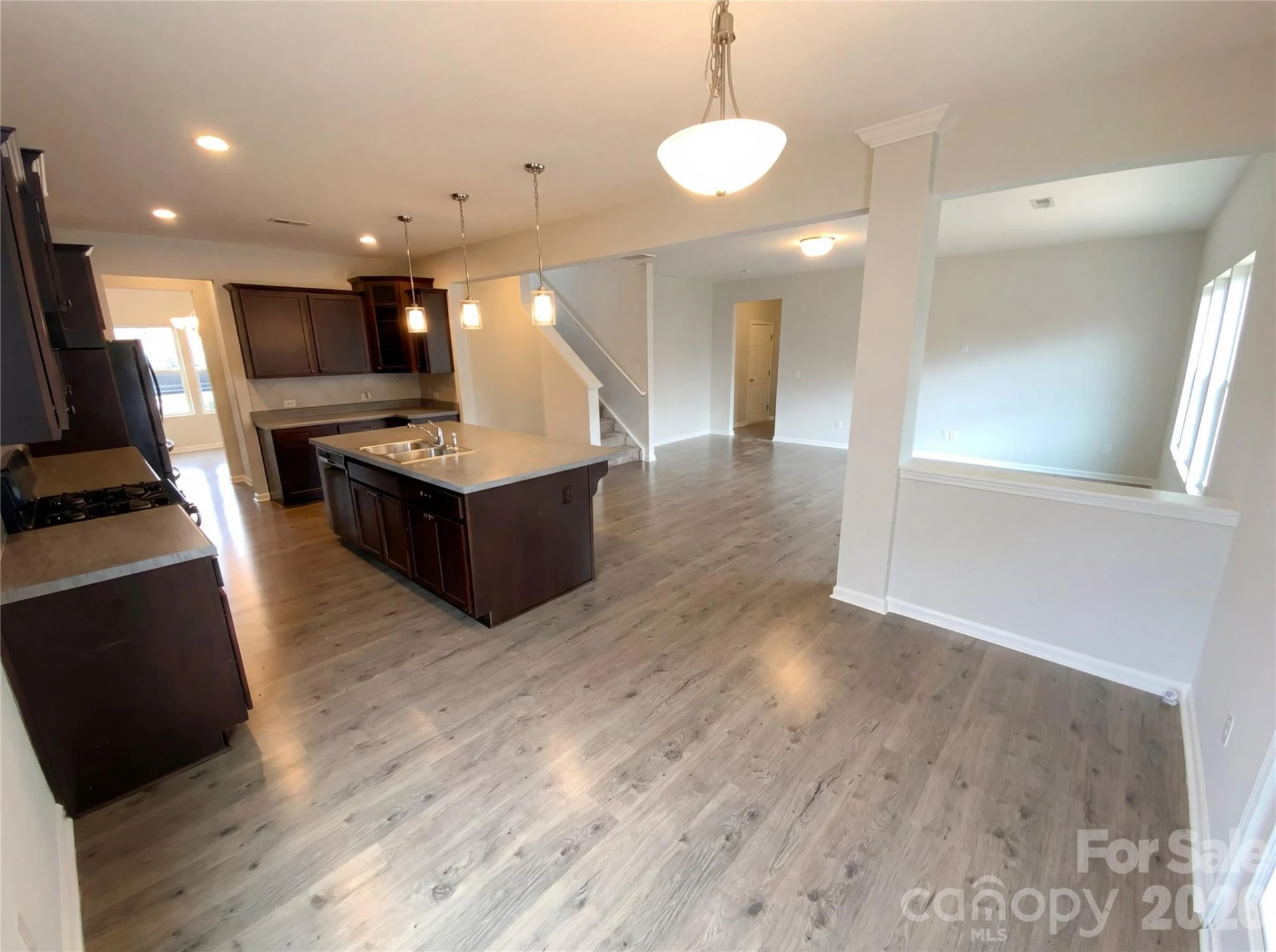 5633 Barclay Court - Photo 9