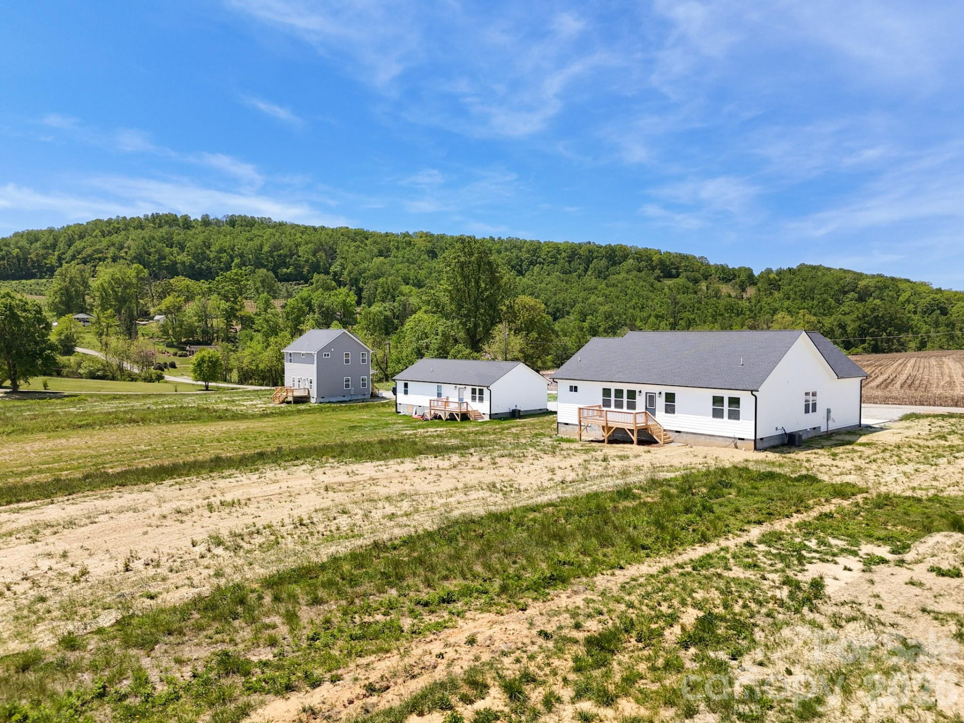 654 Beehive Road - Photo 6