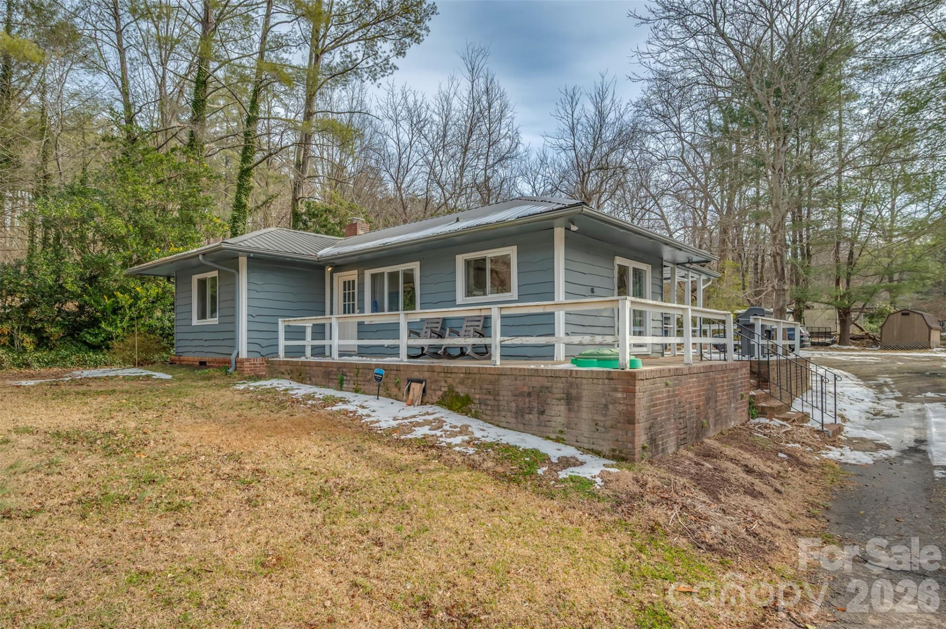 1685 Lynn Road - Photo 3