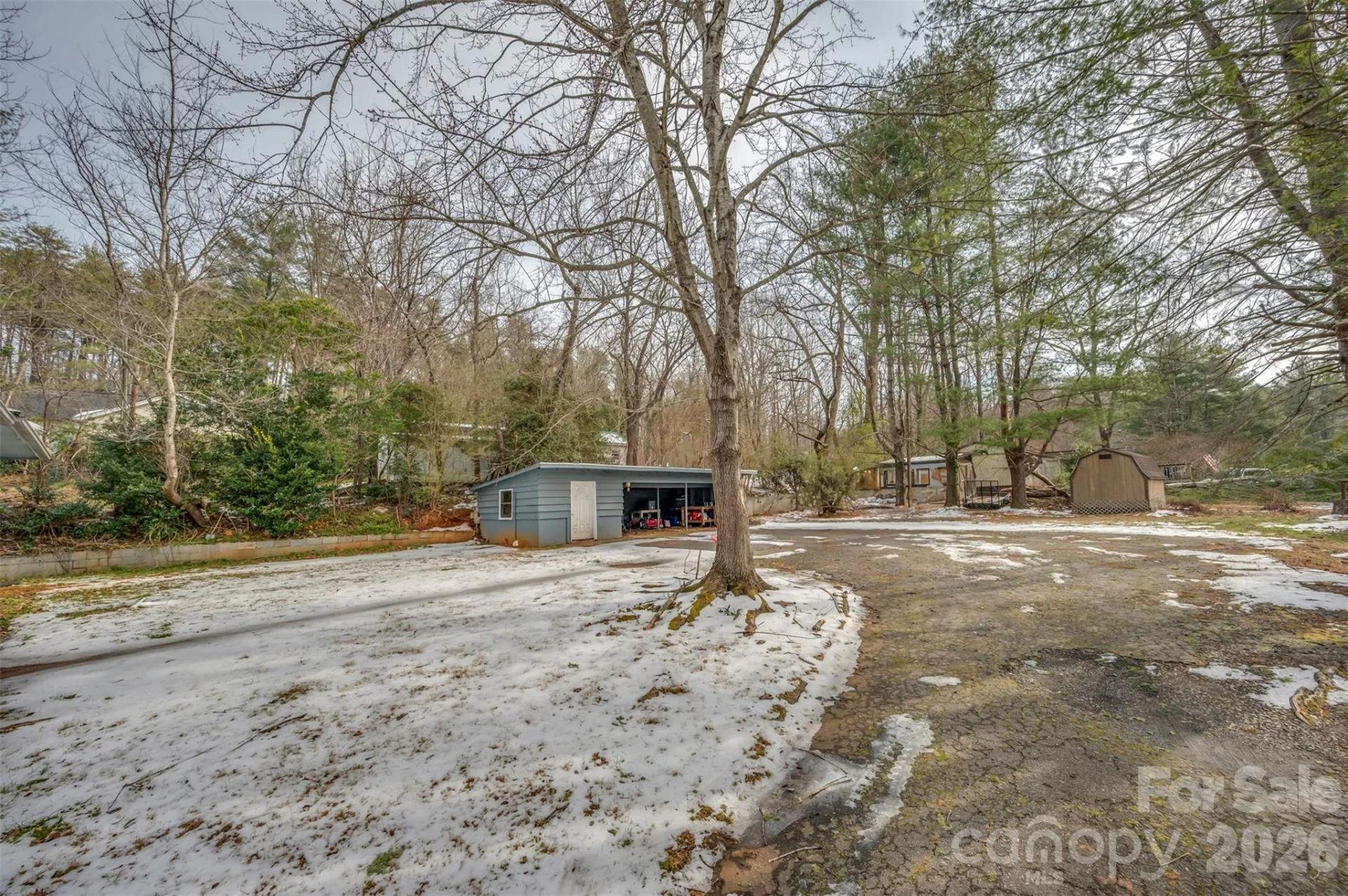 1685 Lynn Road - Photo 27
