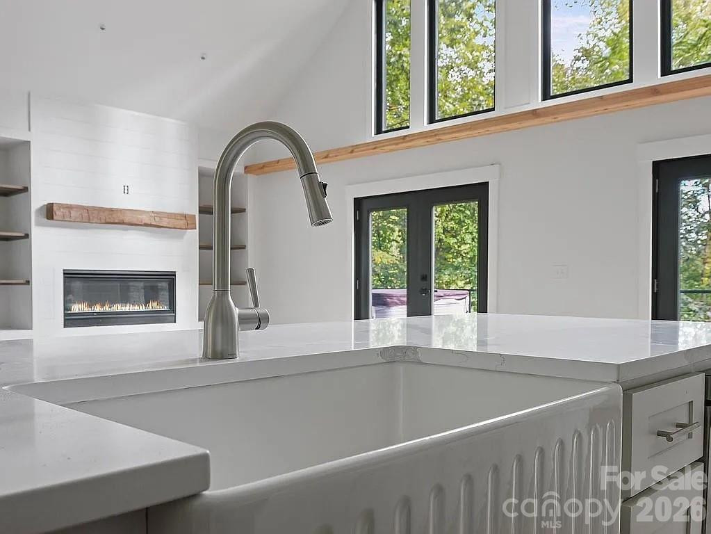 384 Cascada Vista Drive