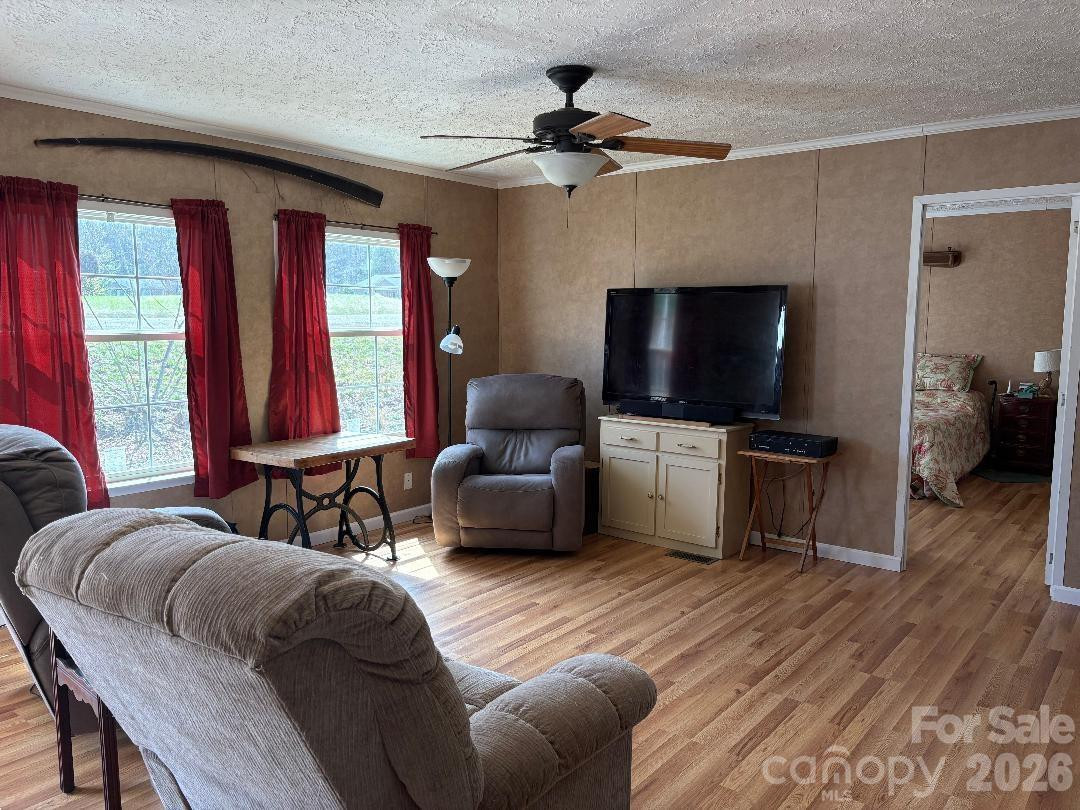 1735 Roy Caldwell Street - Photo 5