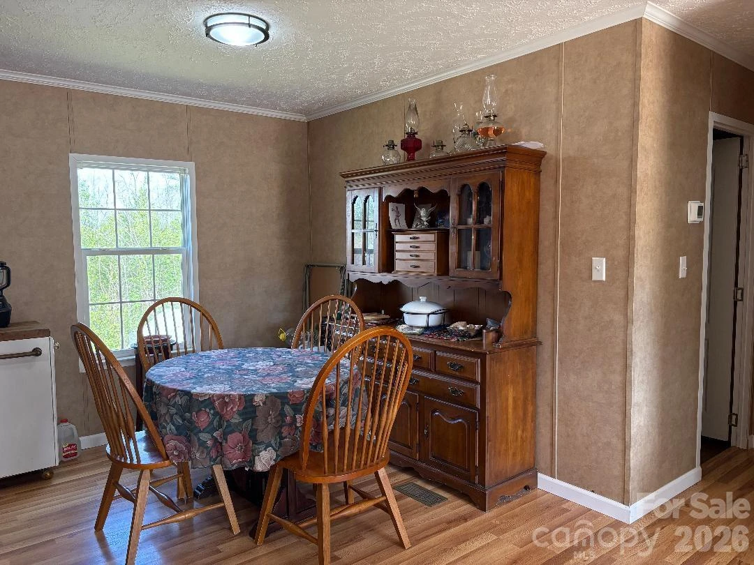 1735 Roy Caldwell Street - Photo 7
