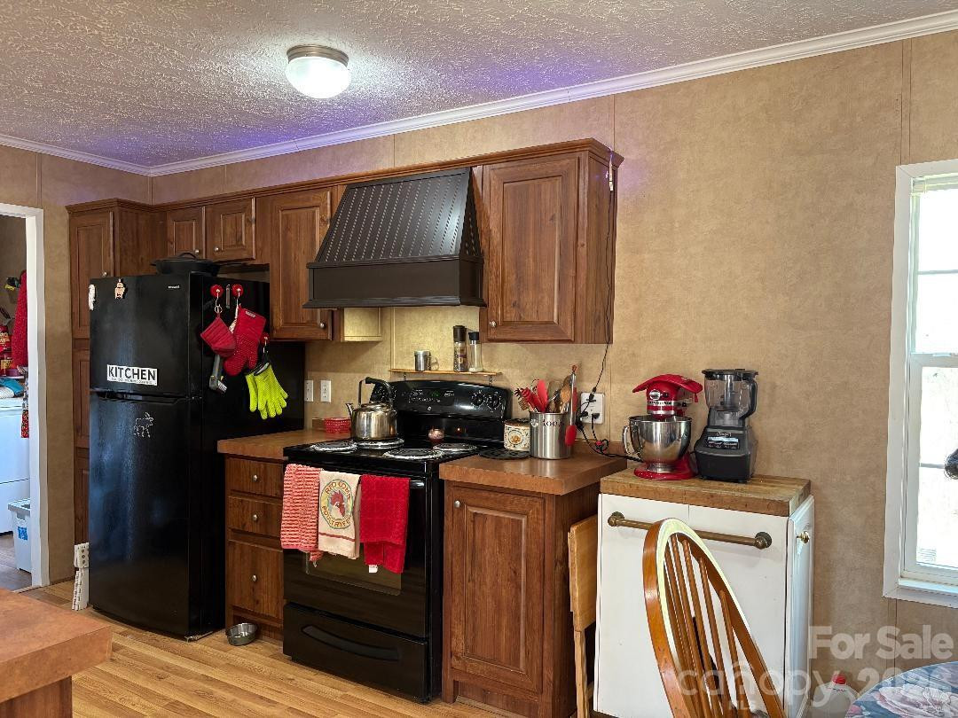 1735 Roy Caldwell Street - Photo 8