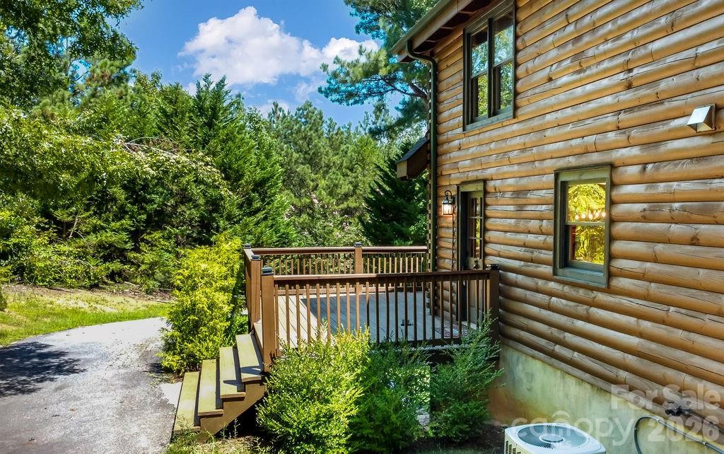 447 Hidden Lake Parkway - Photo 24