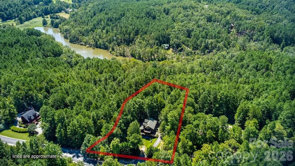 447 Hidden Lake Parkway - Photo 25