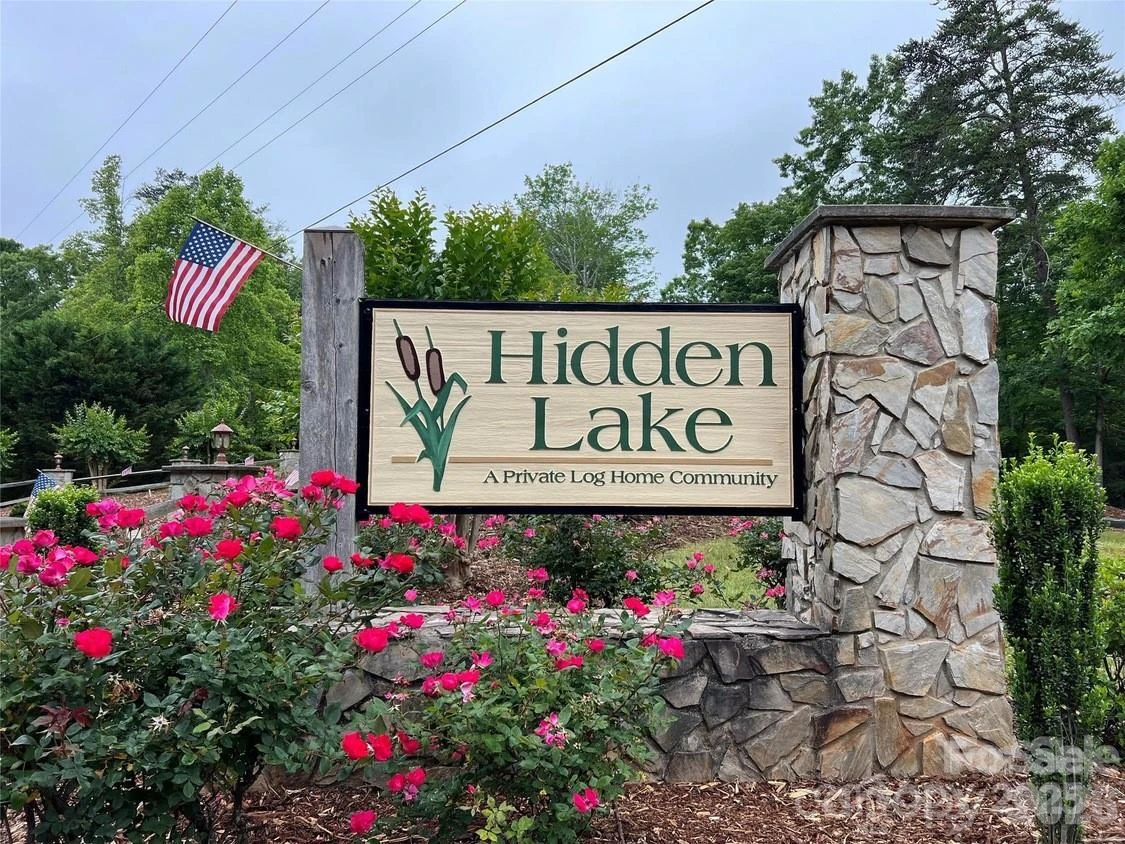 447 Hidden Lake Parkway - Photo 30