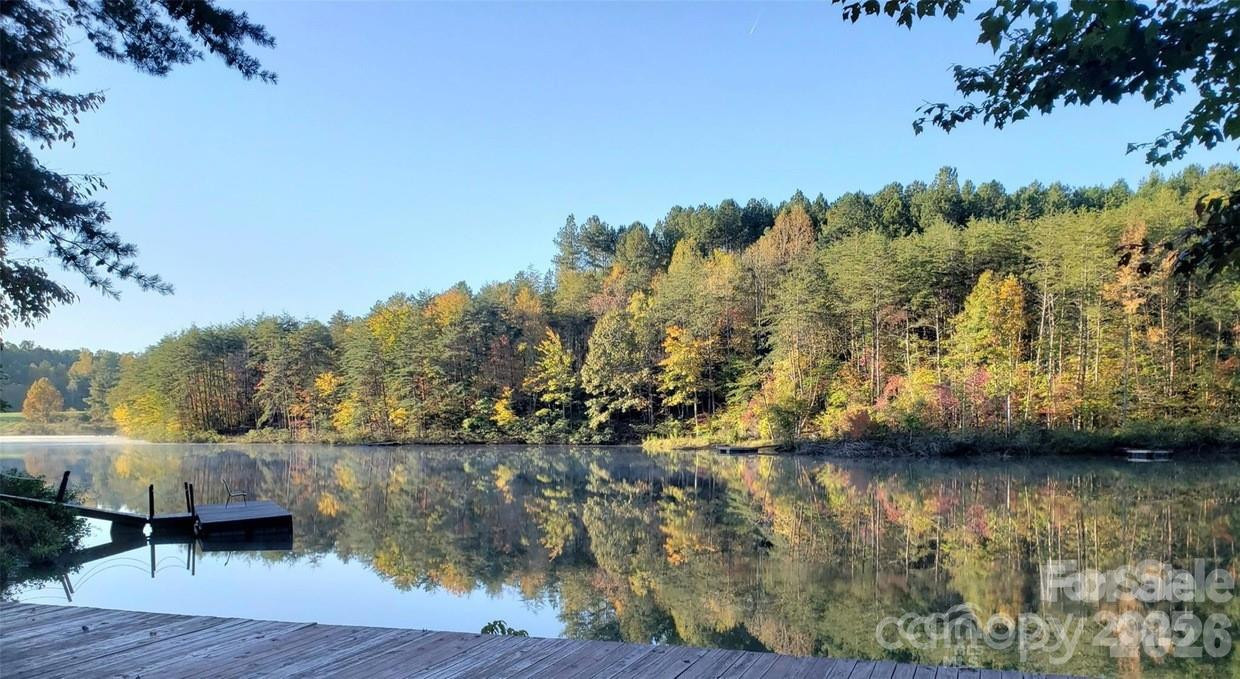 447 Hidden Lake Parkway - Photo 32