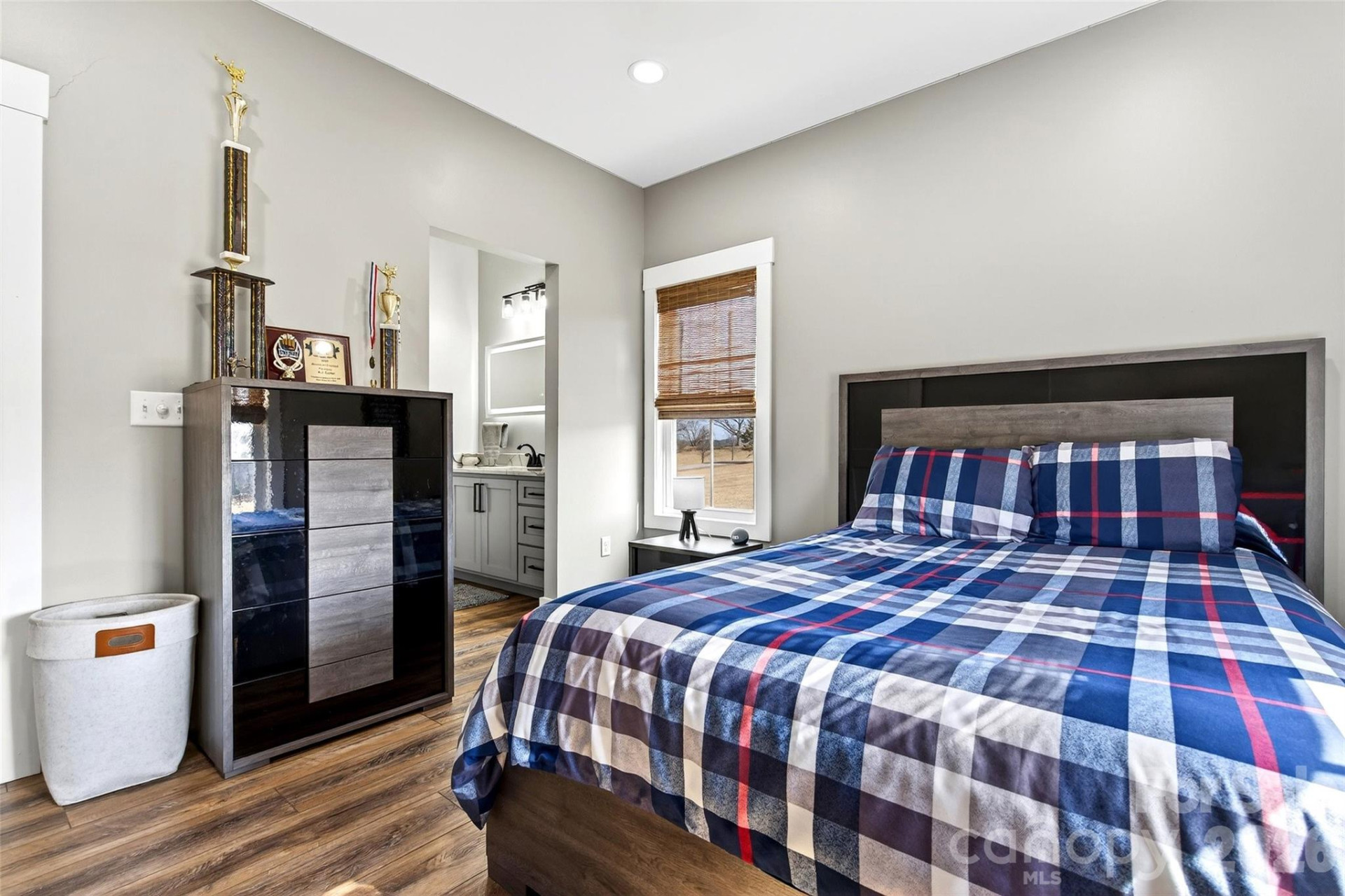 115 Pondview Drive - Photo 27