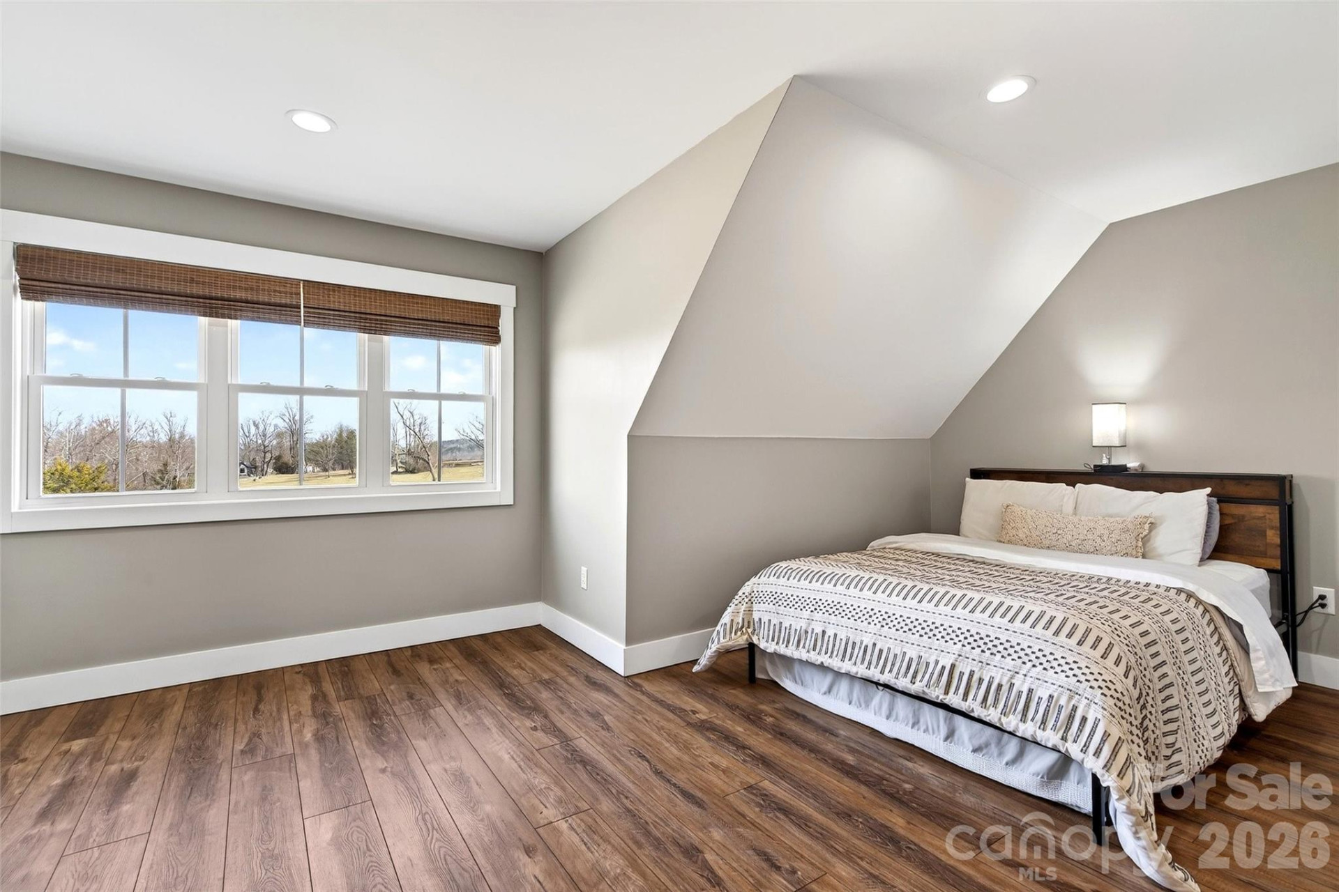 115 Pondview Drive - Photo 38