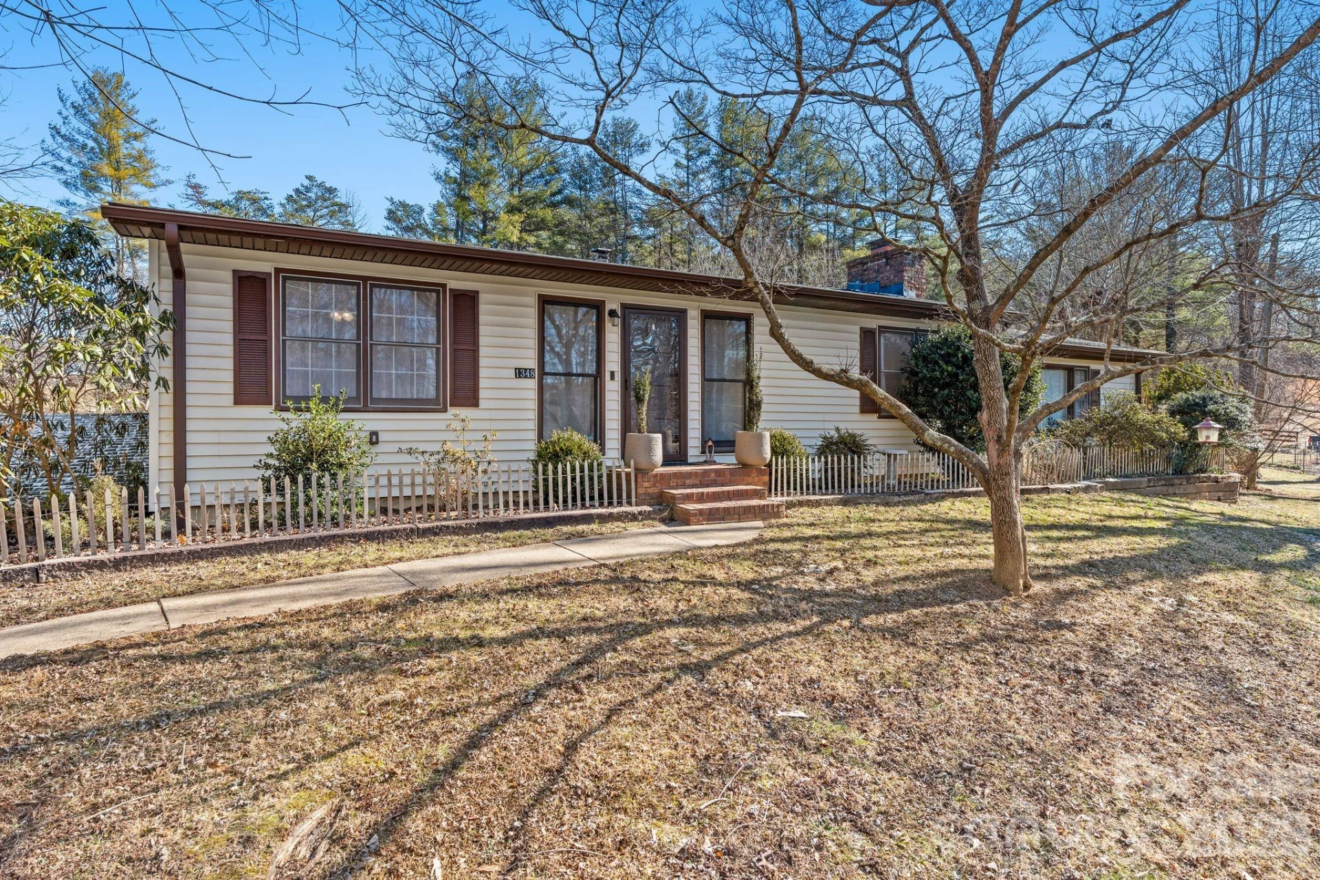 1348 Jenkins Valley Road - Photo 2