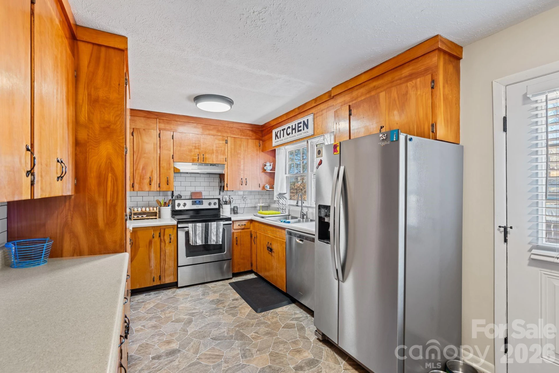 1348 Jenkins Valley Road - Photo 6