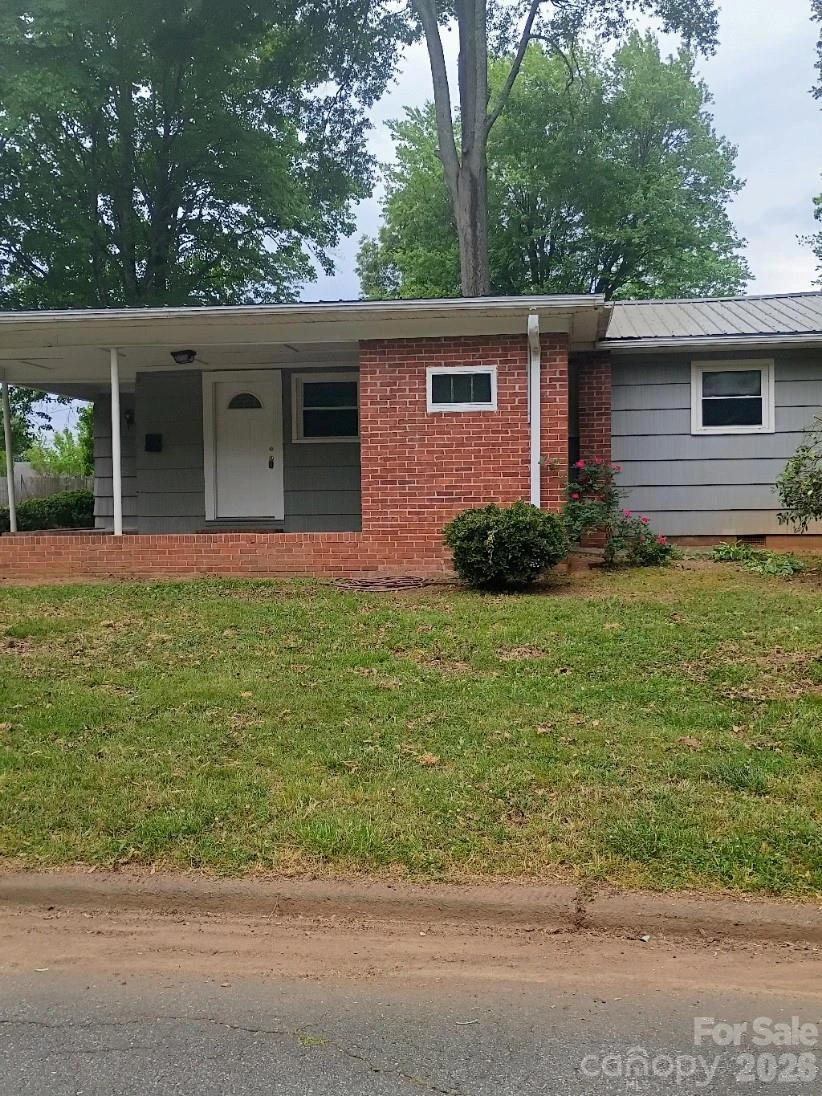 159 Edgewood Drive - Photo 2