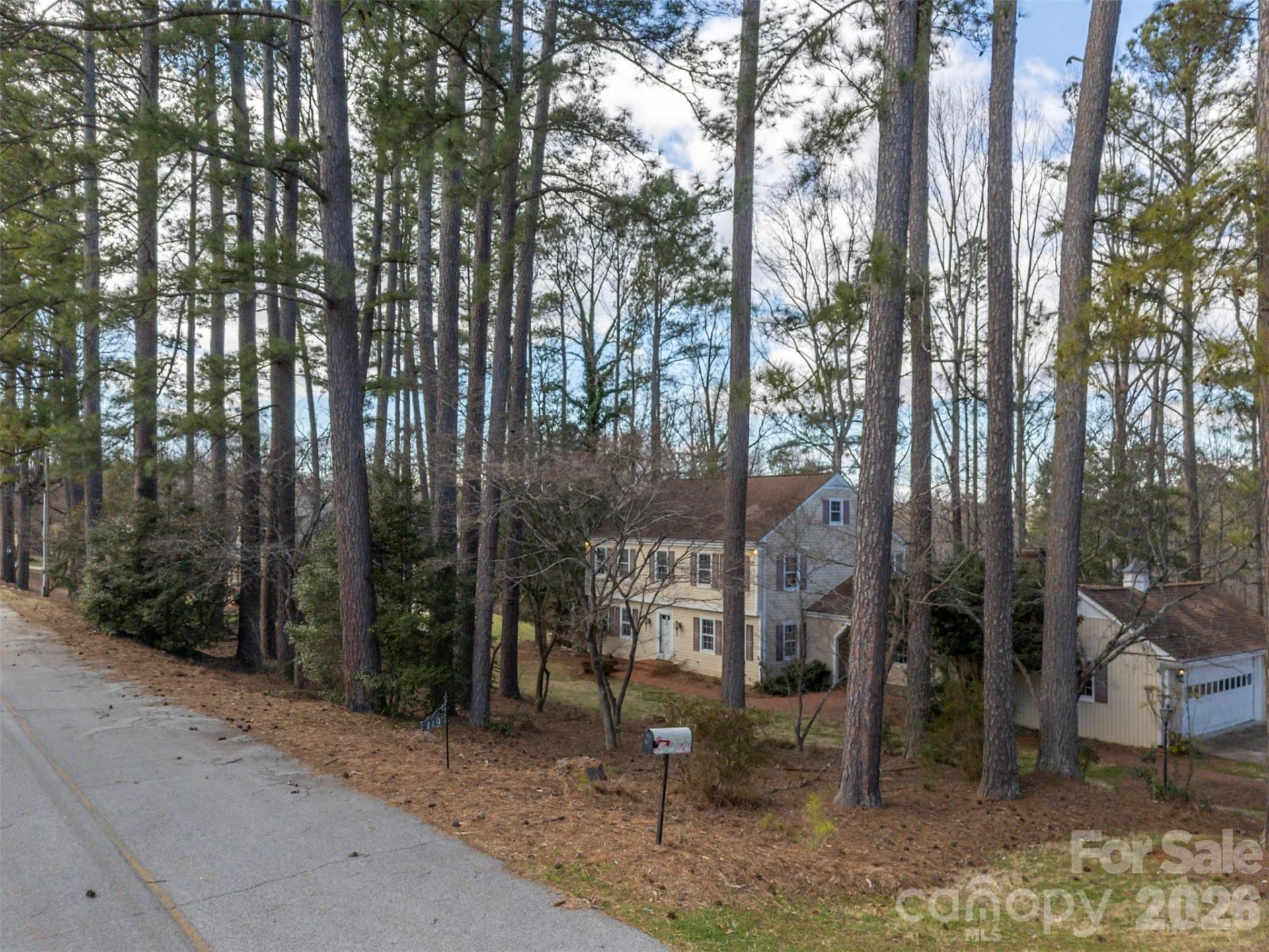 149 Woodbriar Street - Photo 2