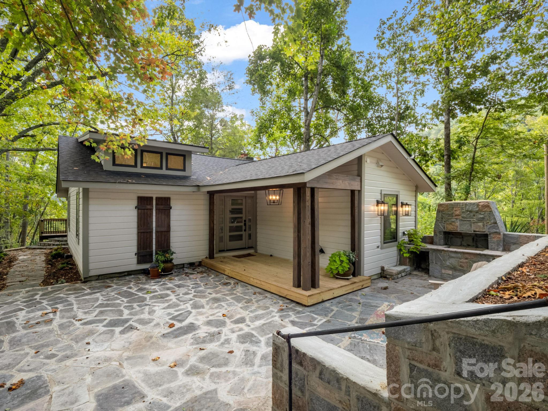 1821 Bearwallow Mountain Road - Photo 2