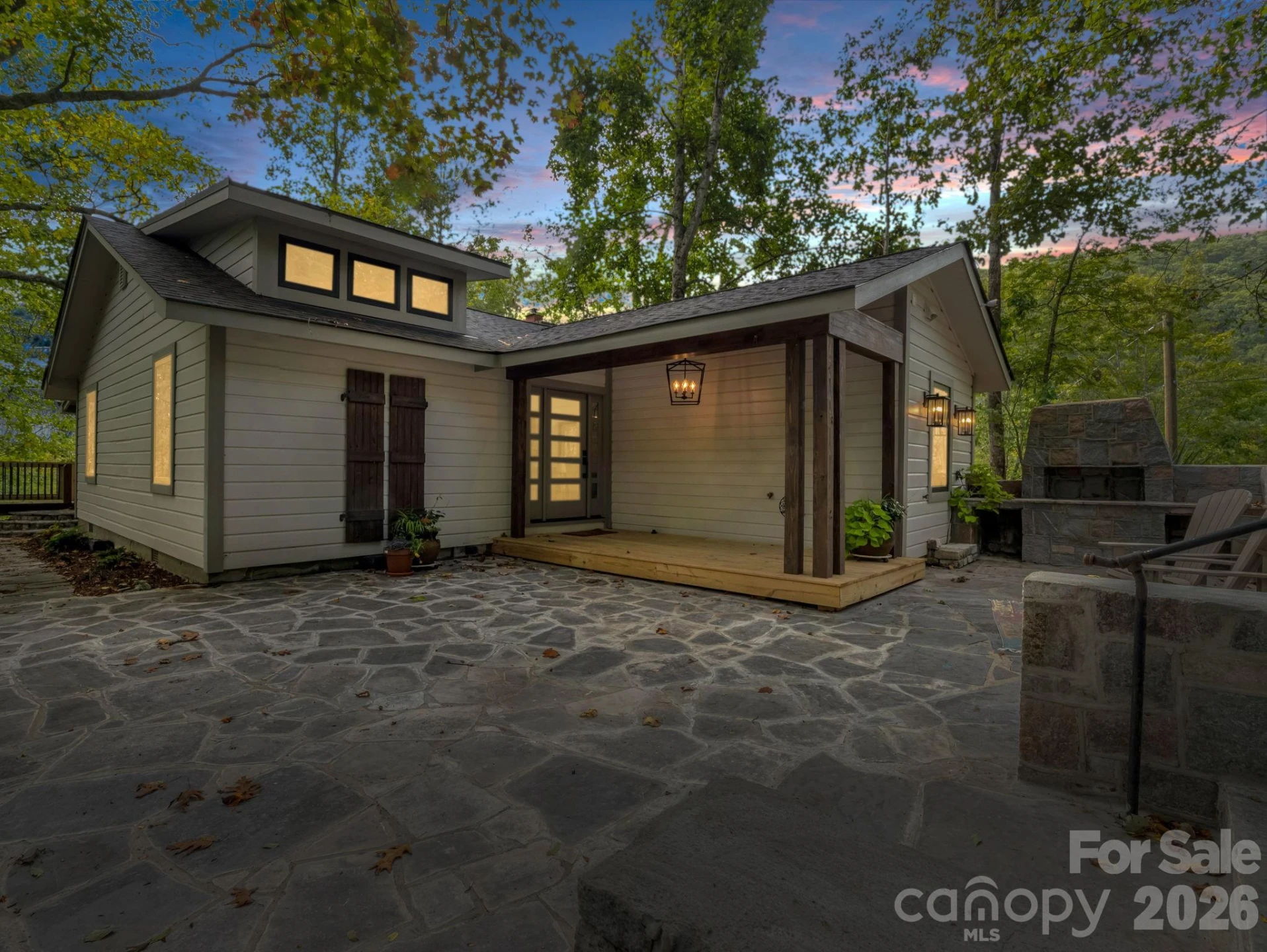 1821 Bearwallow Mountain Road - Photo 3