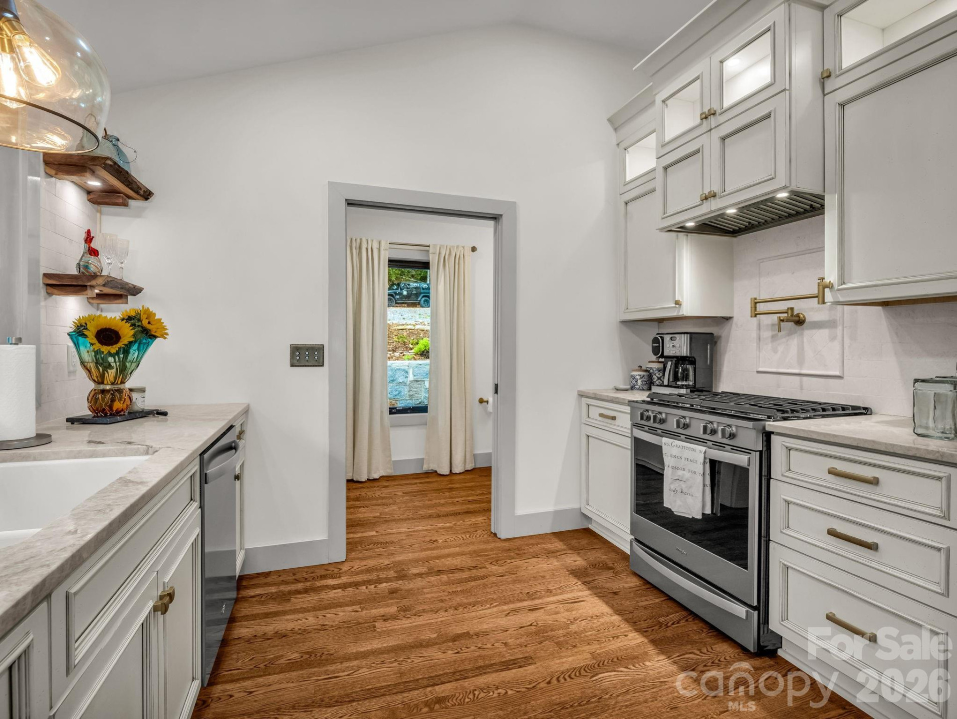 1821 Bearwallow Mountain Road - Photo 24