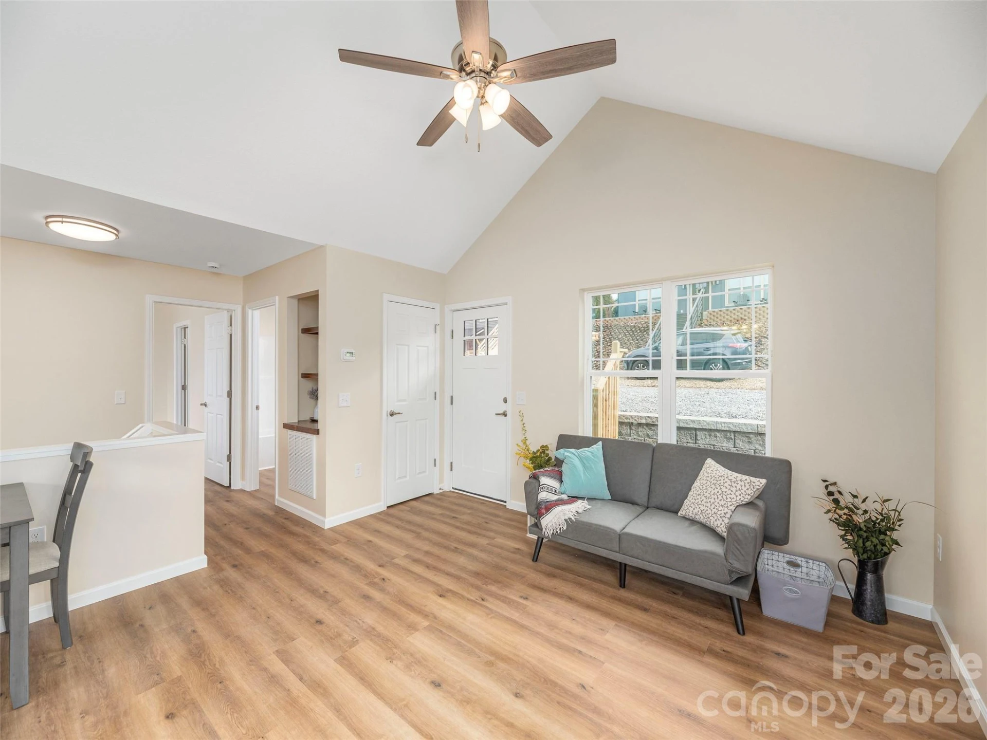 180 Carsen Loop - Photo 3