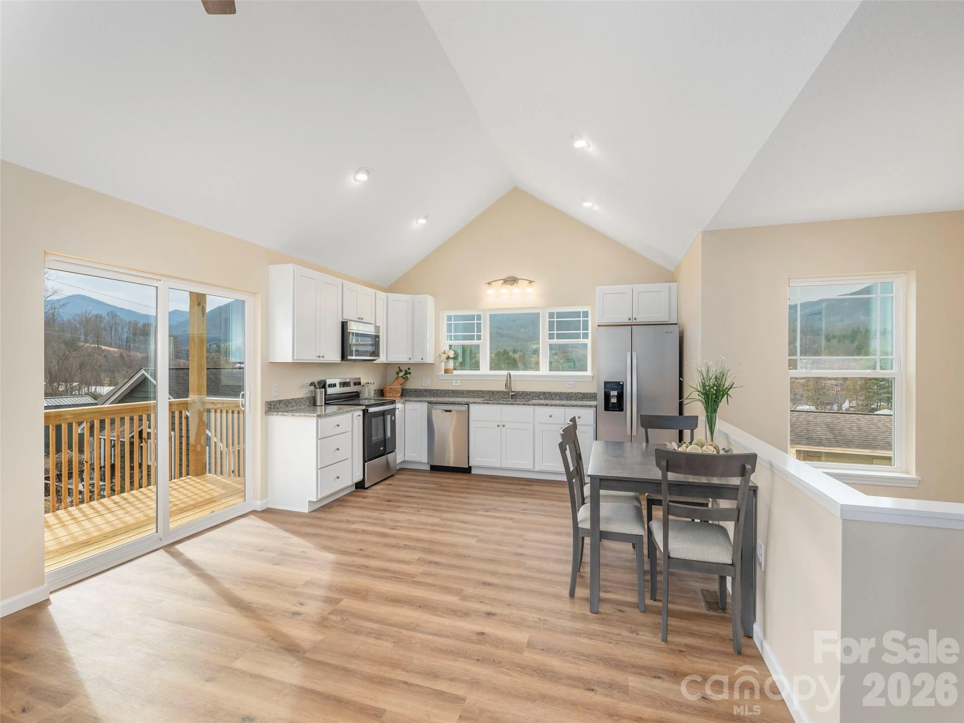 180 Carsen Loop - Photo 4