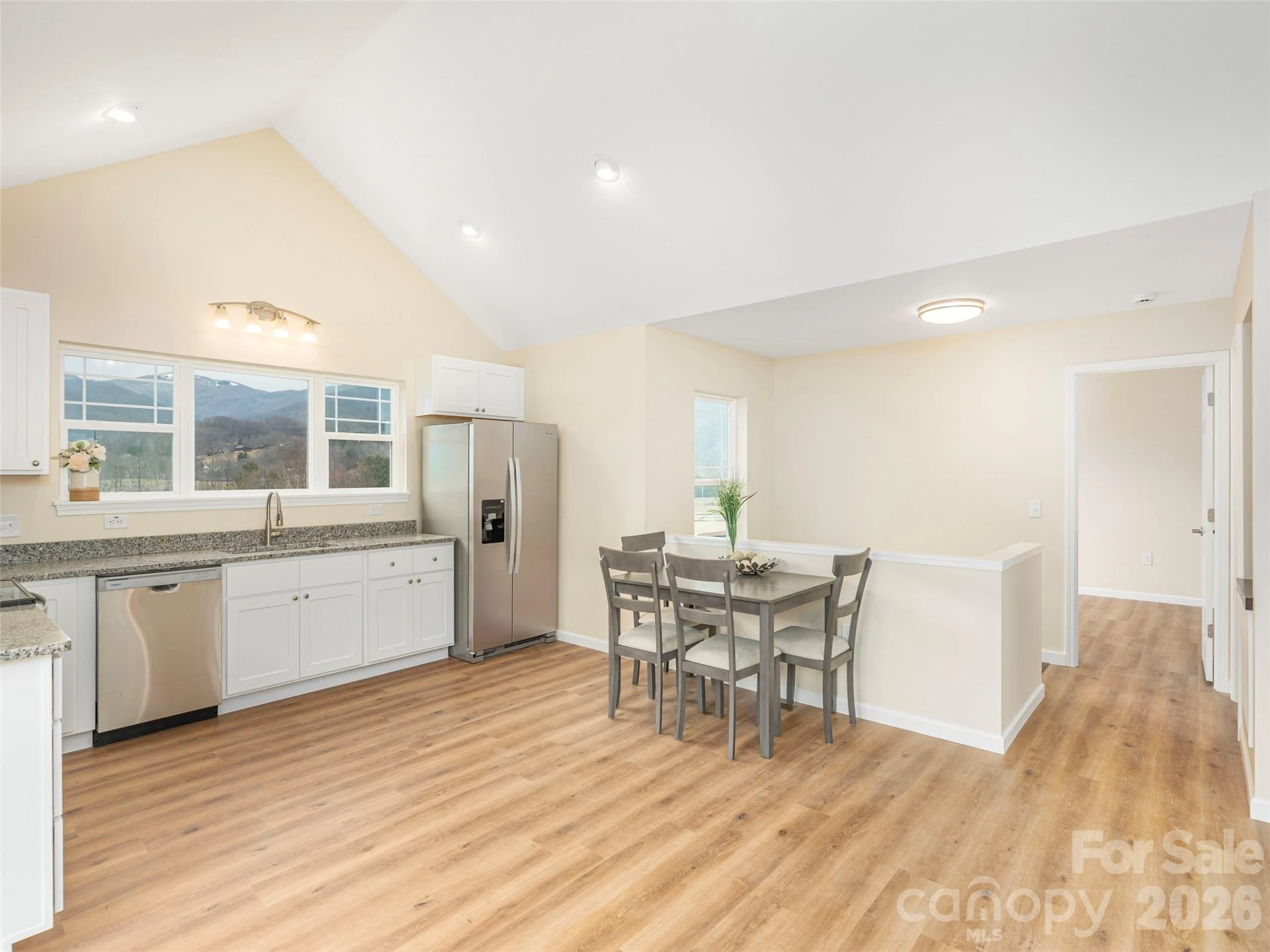 180 Carsen Loop - Photo 6