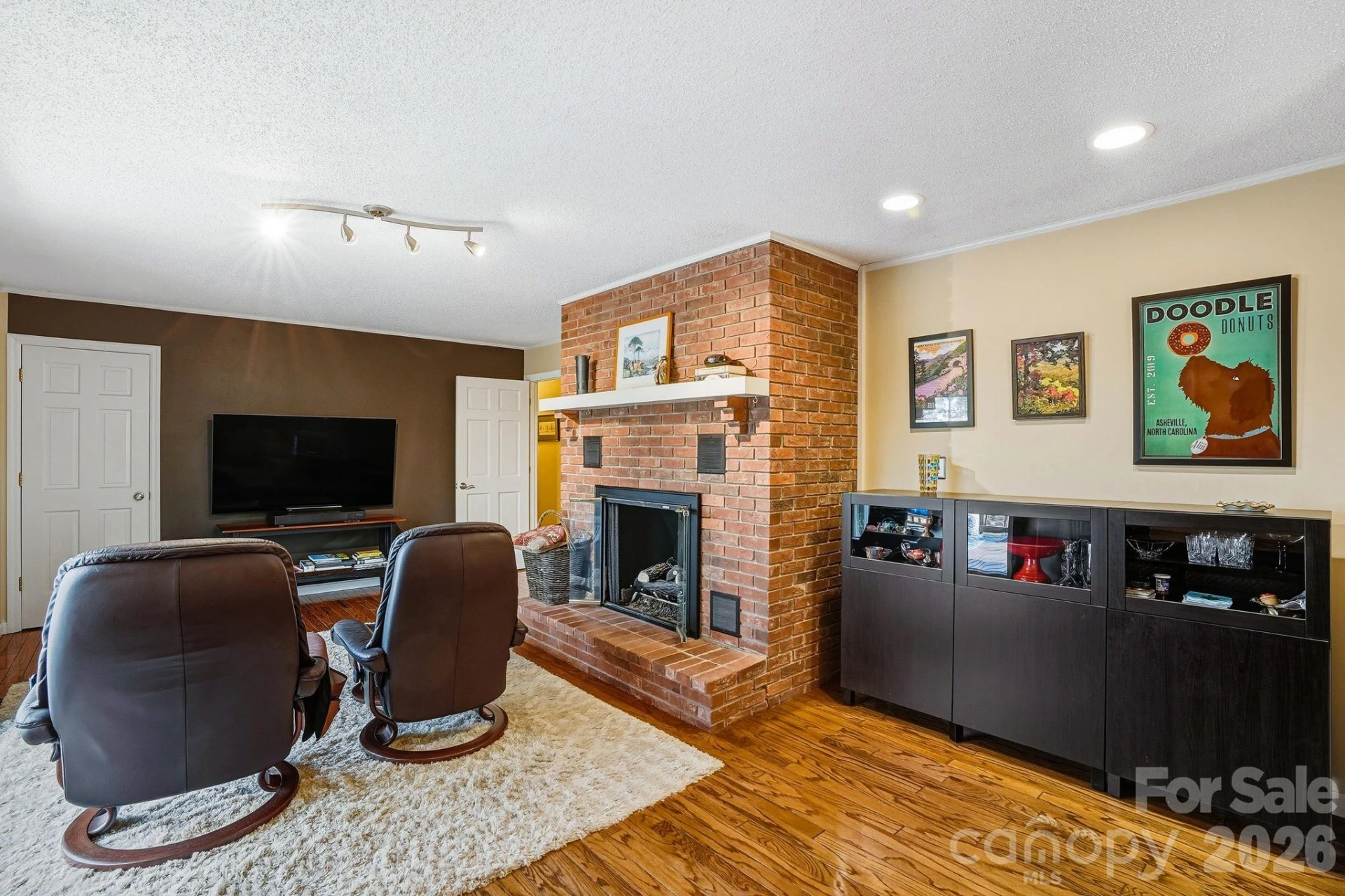 7 Brushwood Road - Photo 12