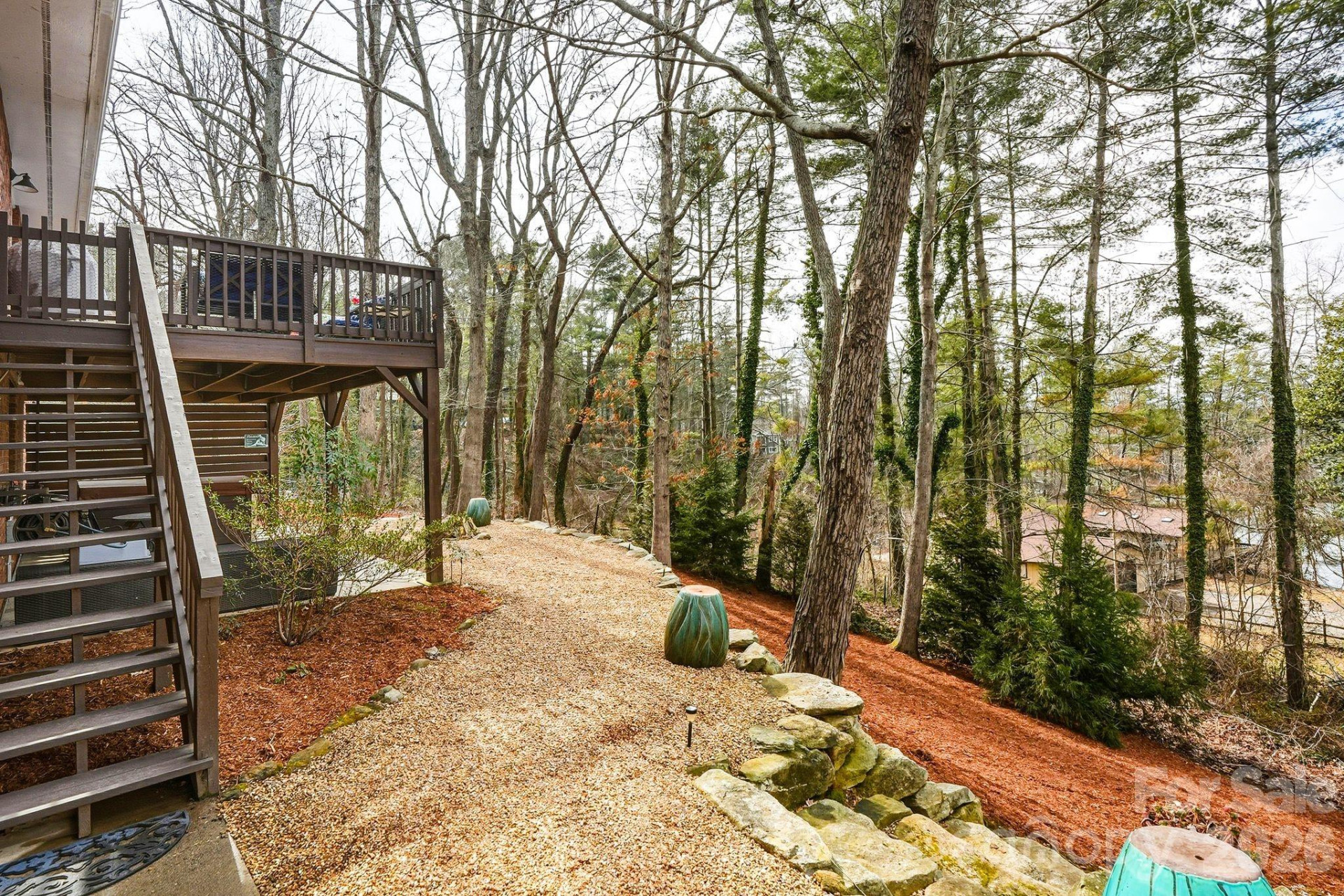 7 Brushwood Road - Photo 17