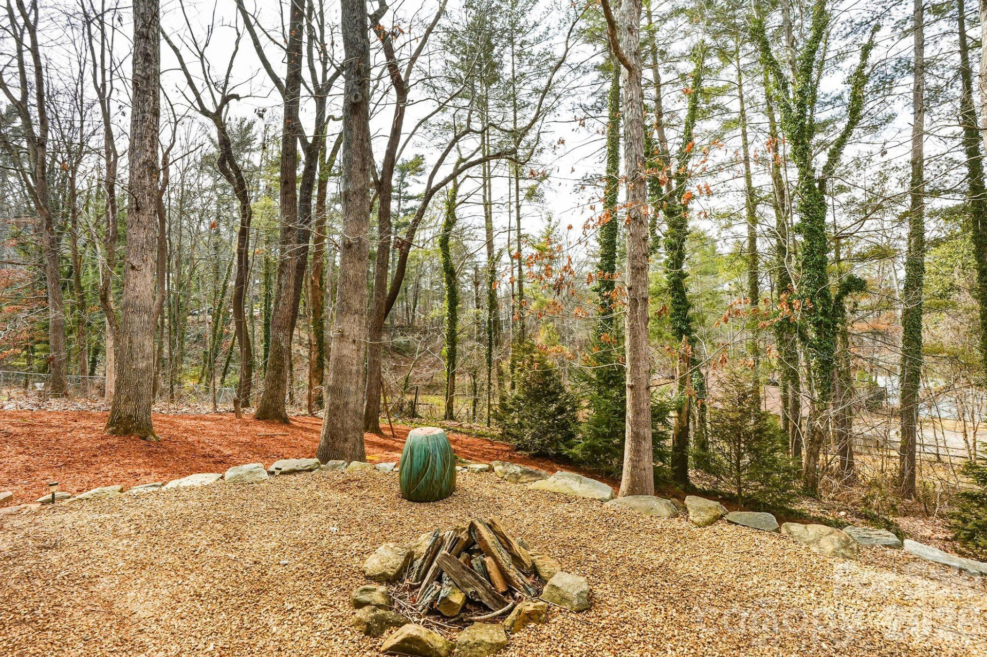 7 Brushwood Road - Photo 18