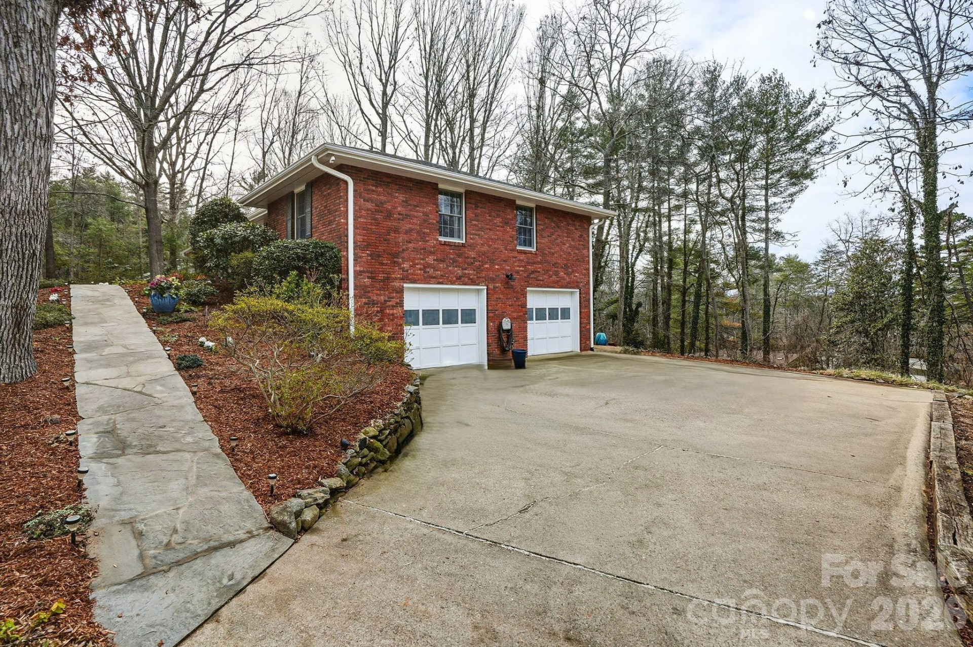 7 Brushwood Road - Photo 41