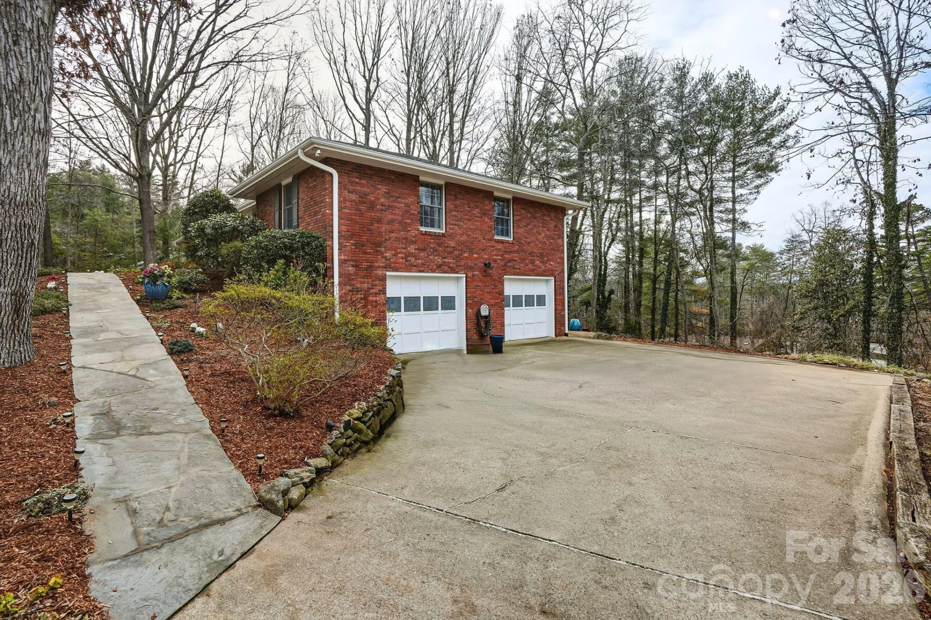 7 Brushwood Road - Photo 41