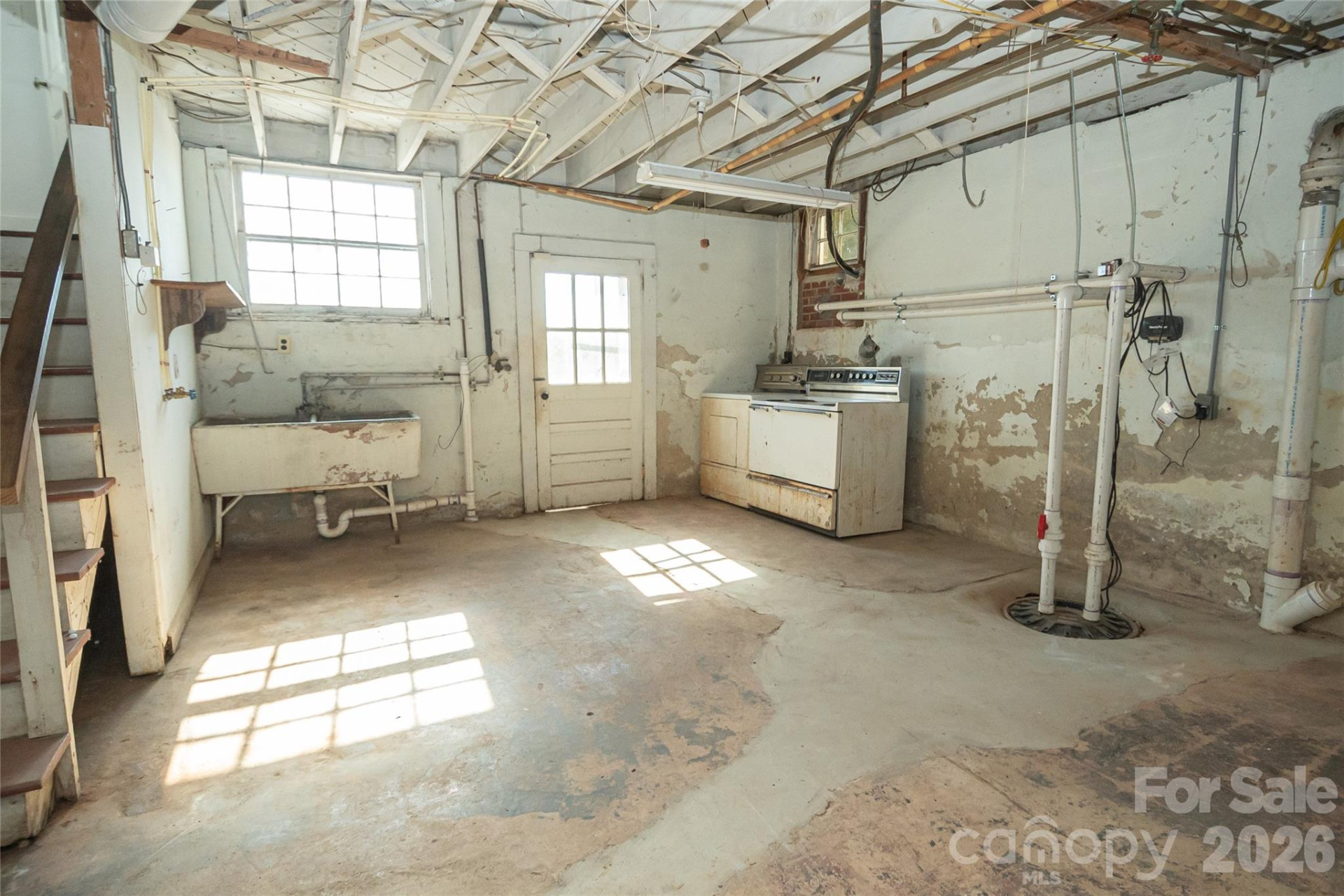 615 Carbon City Road - Photo 36