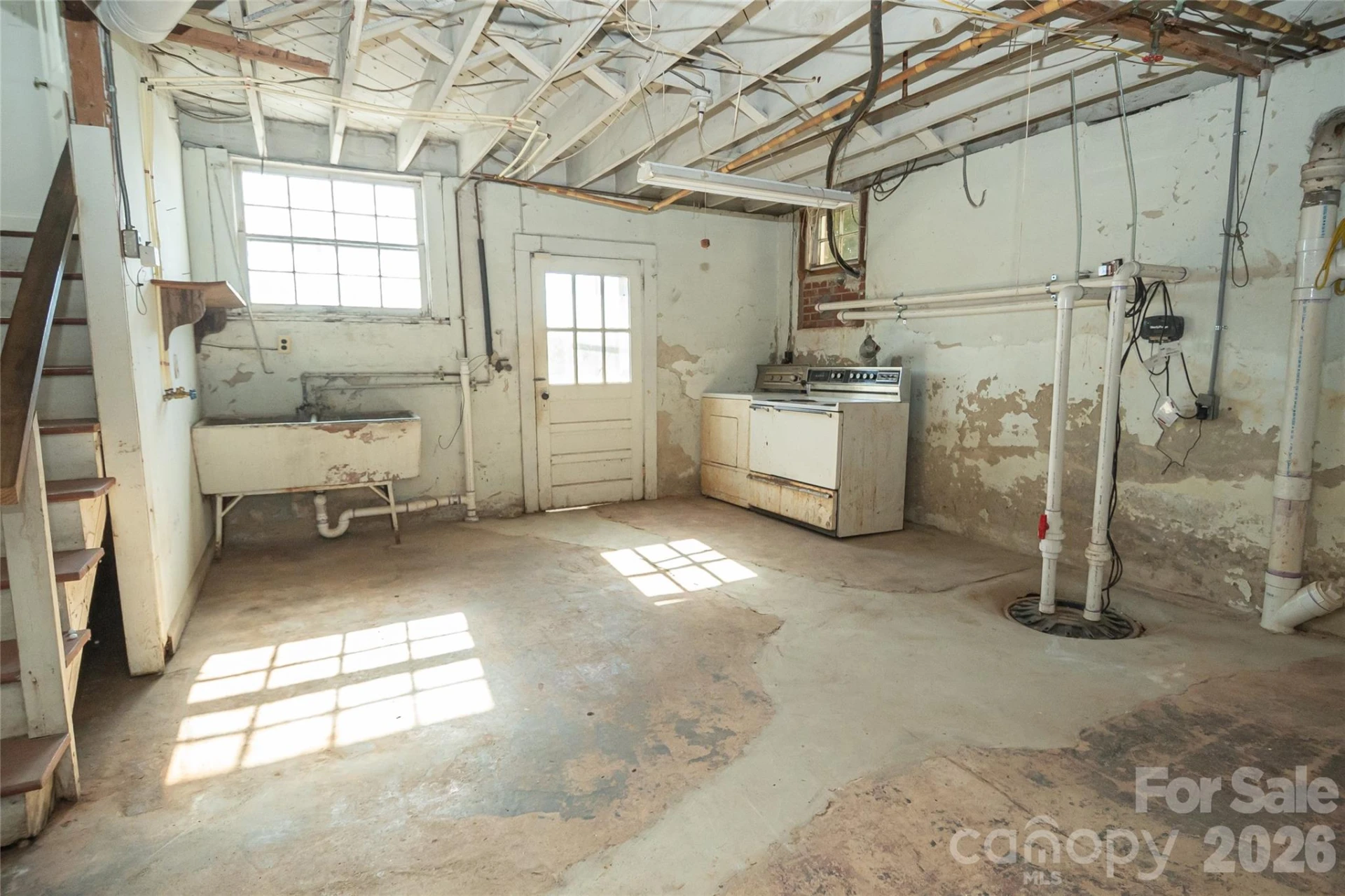 615 Carbon City Road - Photo 36