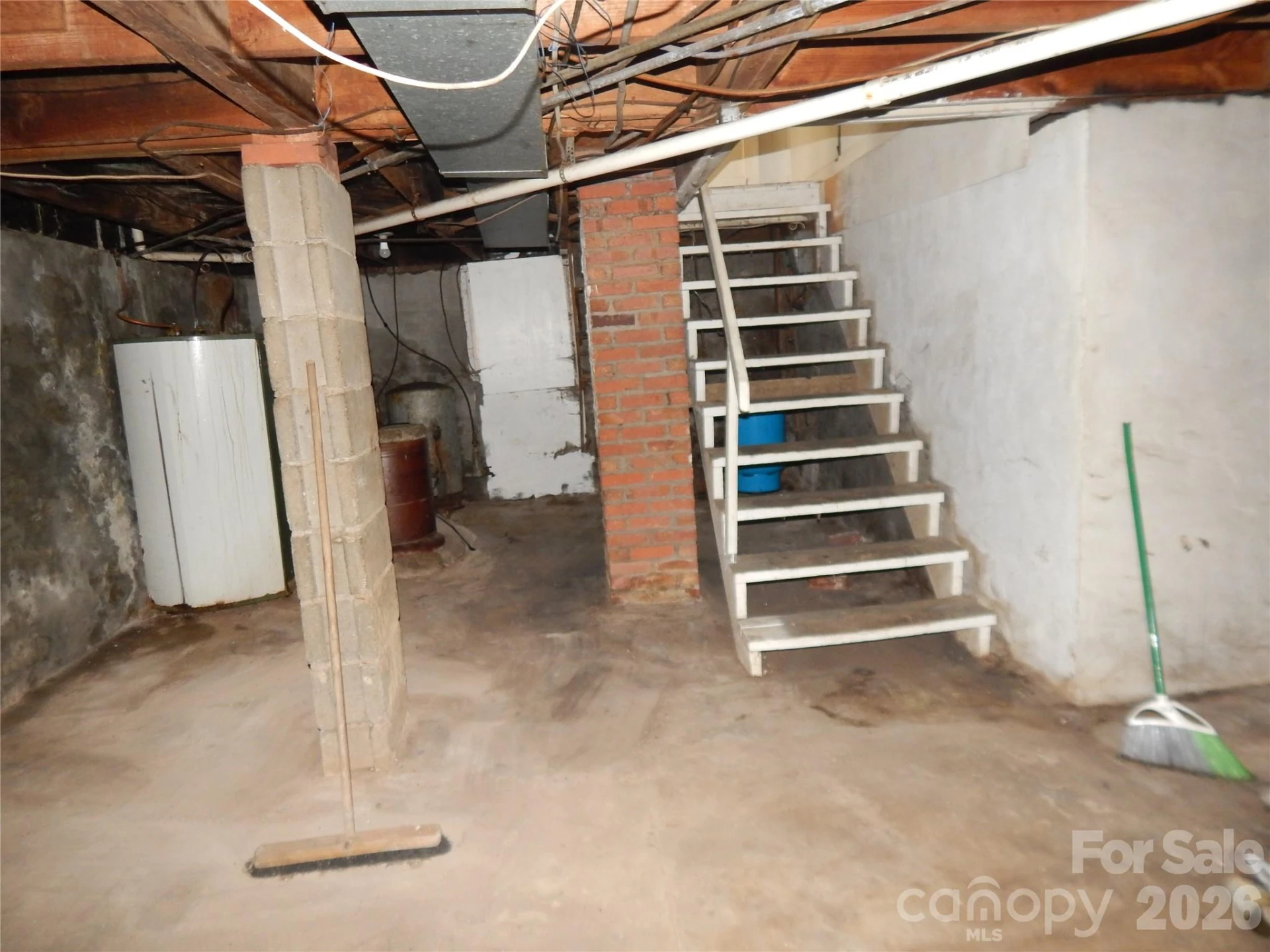 1084 Old Balsam Road - Photo 19