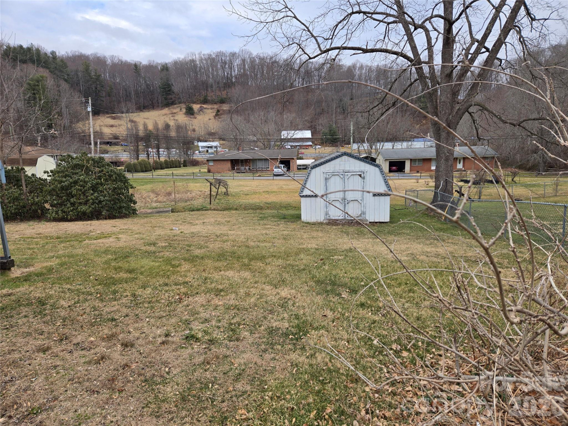 1084 Old Balsam Road - Photo 22