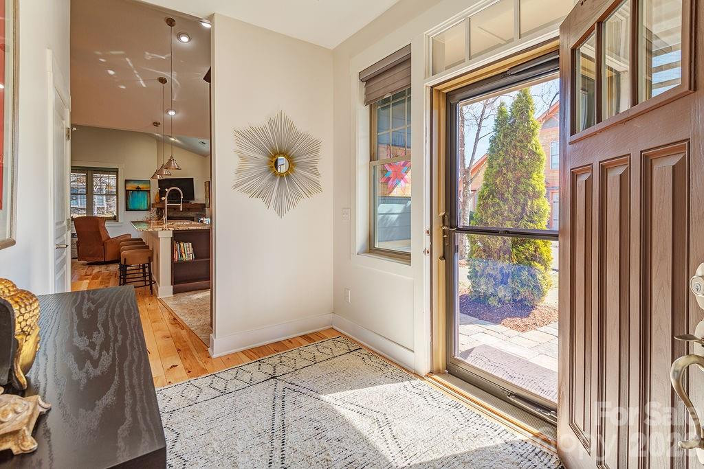 16 Holland Mountain View - Photo 2
