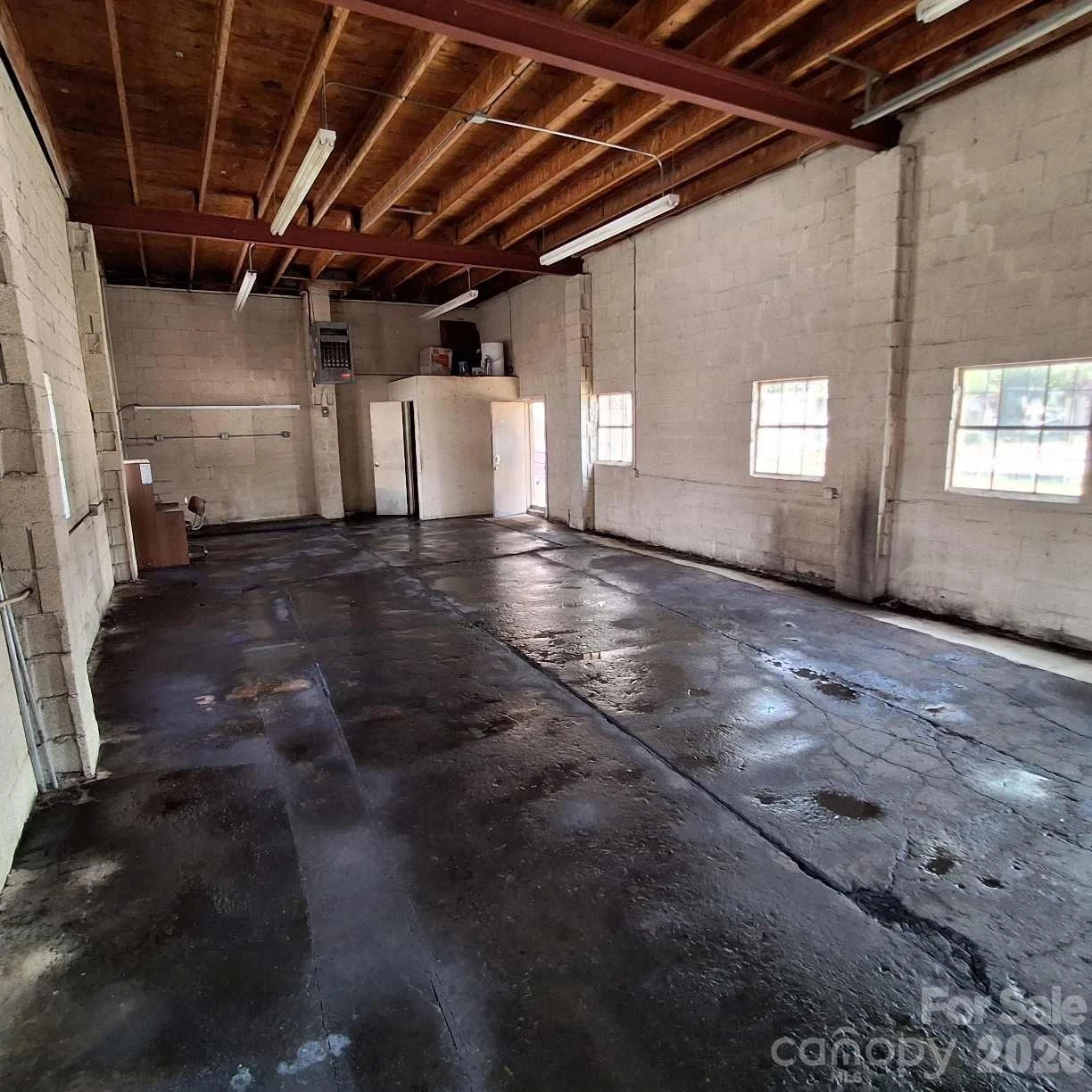 00 Haywood Road - Photo 18