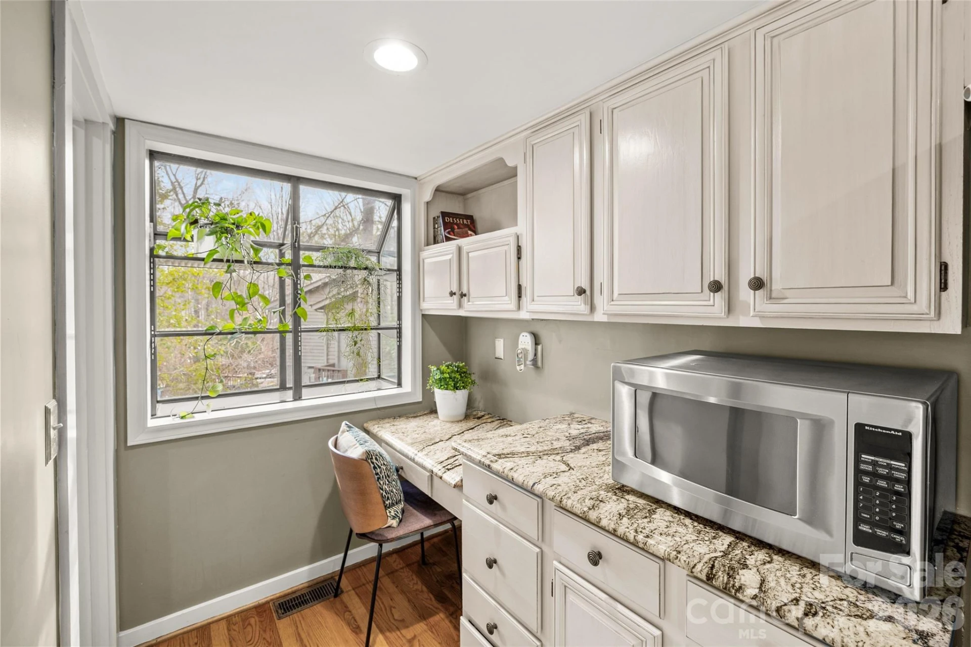 9562 Hunting Court - Photo 19