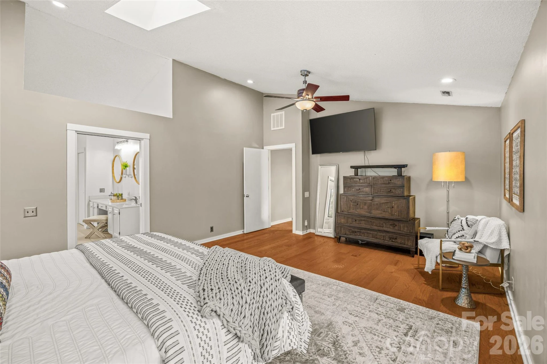 9562 Hunting Court - Photo 32