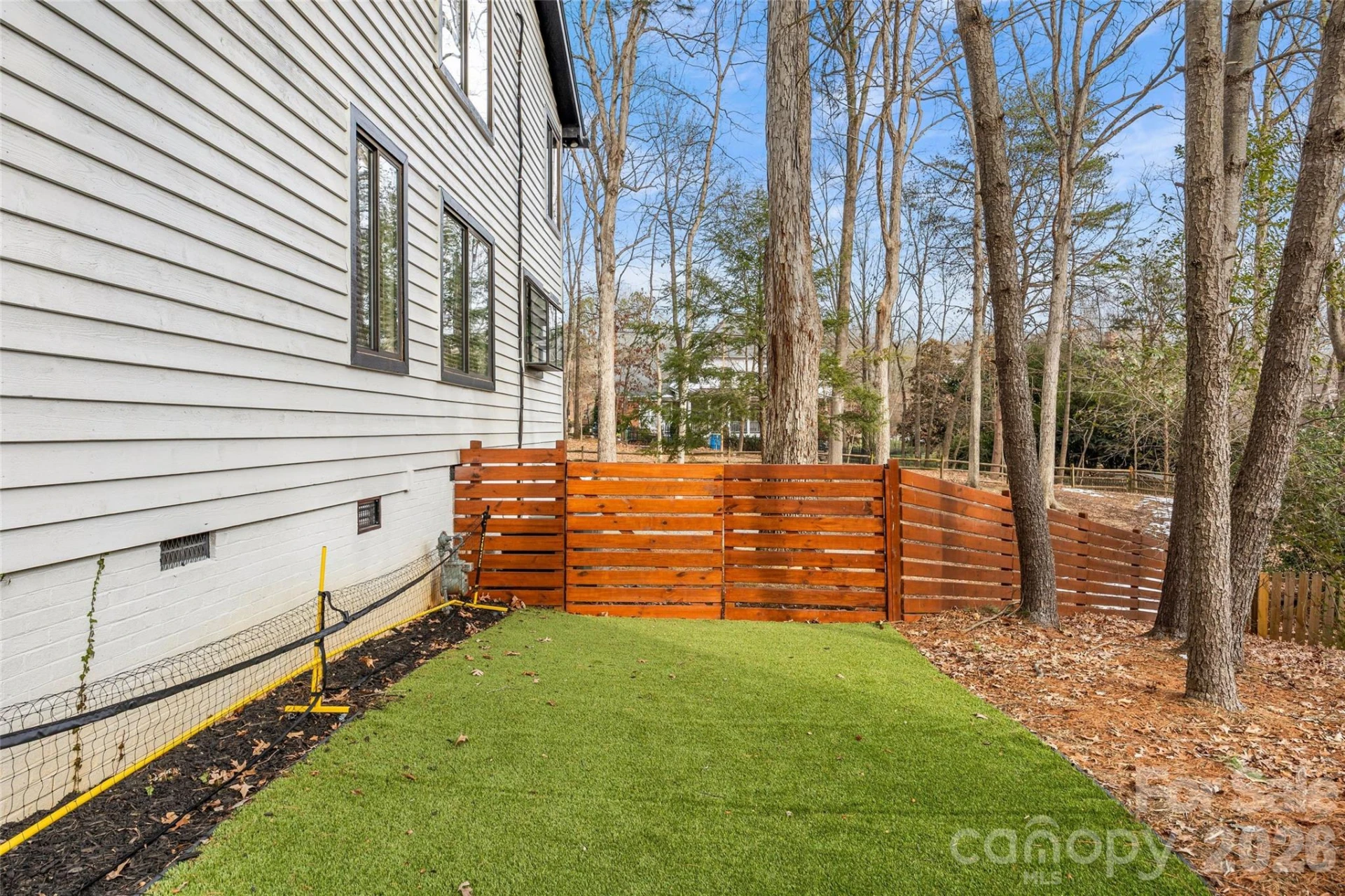 9562 Hunting Court - Photo 43