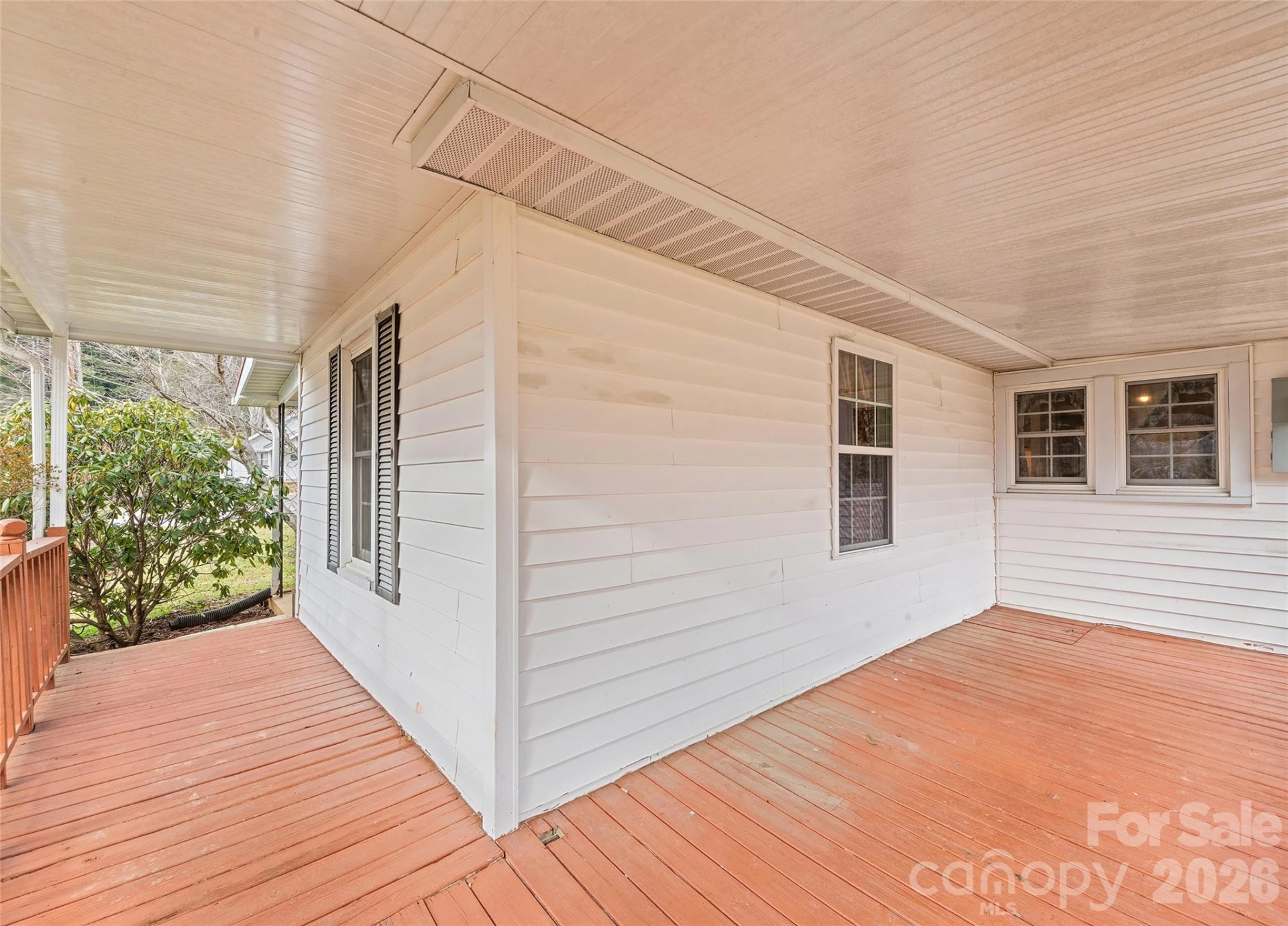 1124 Skyland Drive - Photo 8