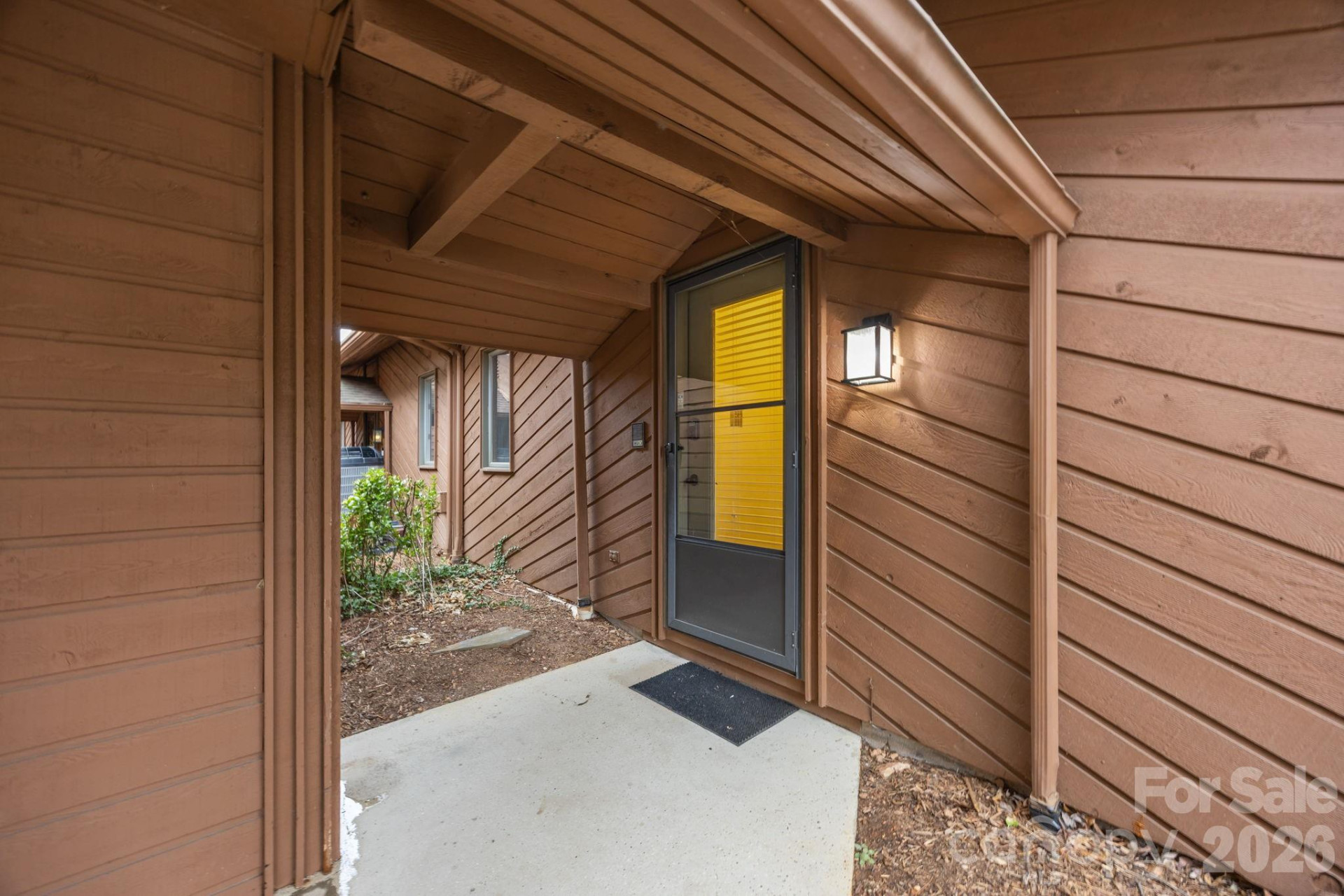 501 Woodfield Drive - Photo 3