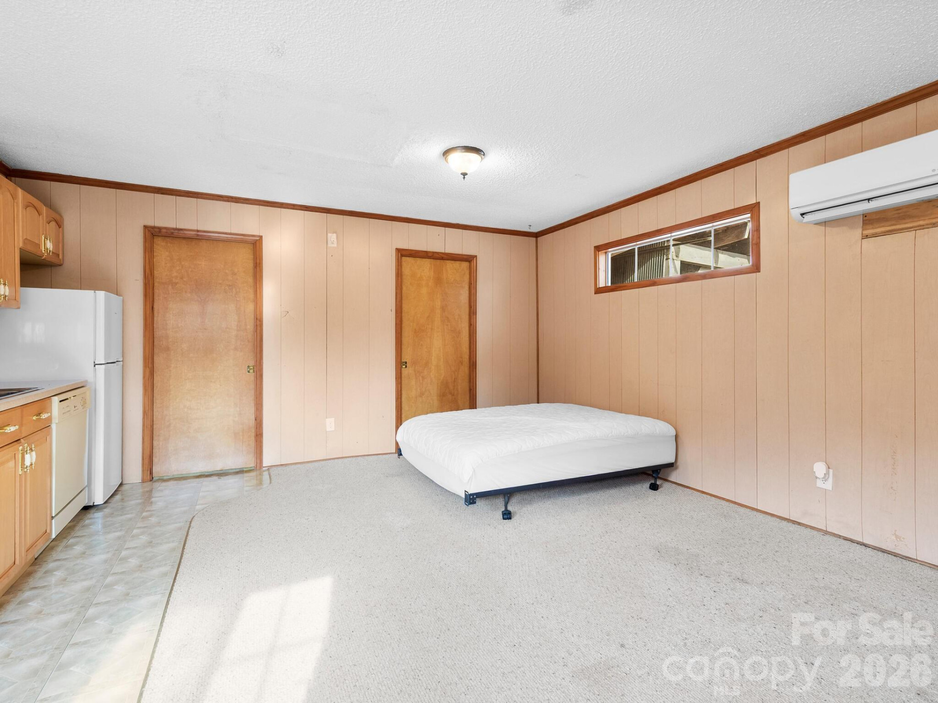 1828 Memorial Highway - Photo 29