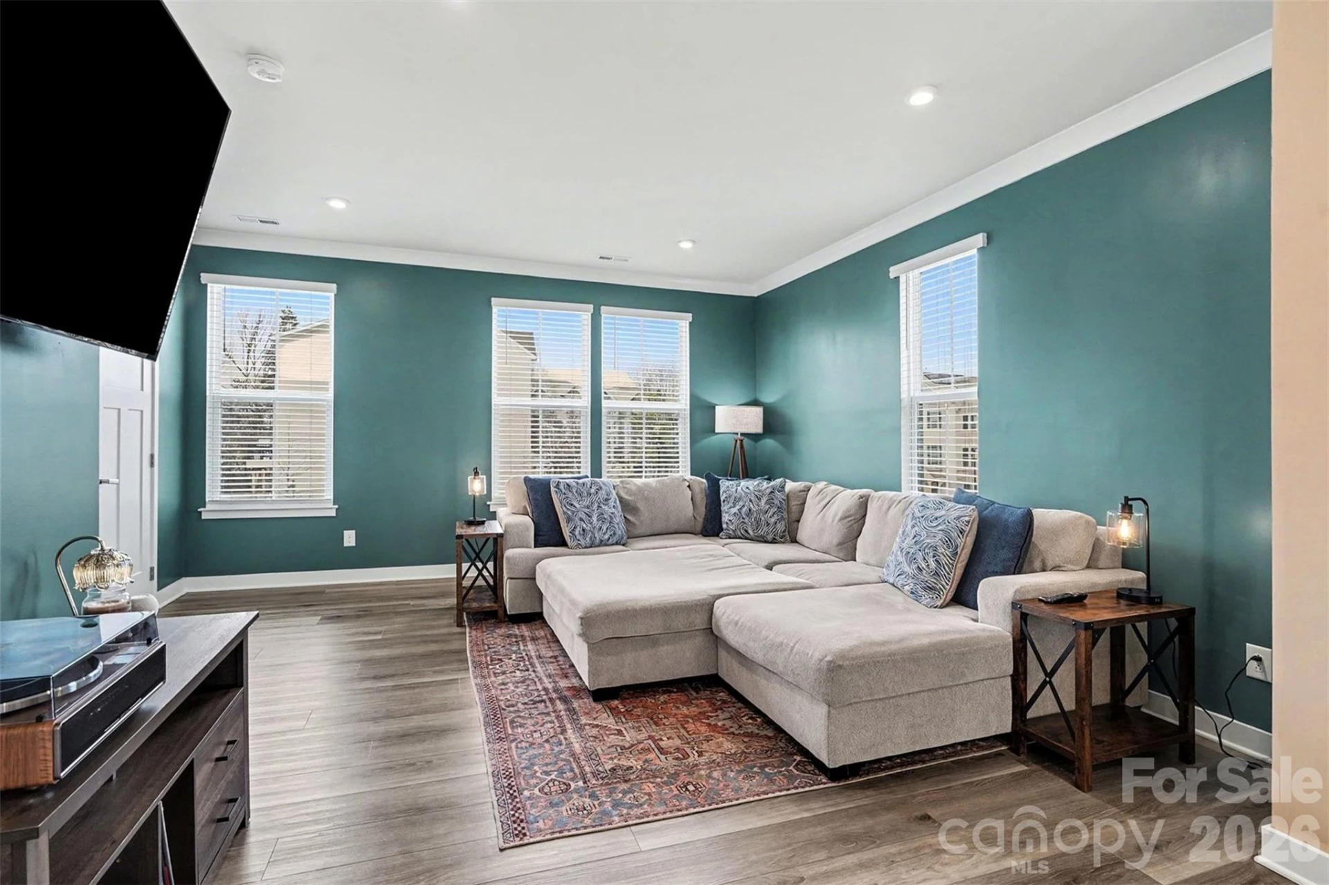 1546 Aspire Street - Photo 2